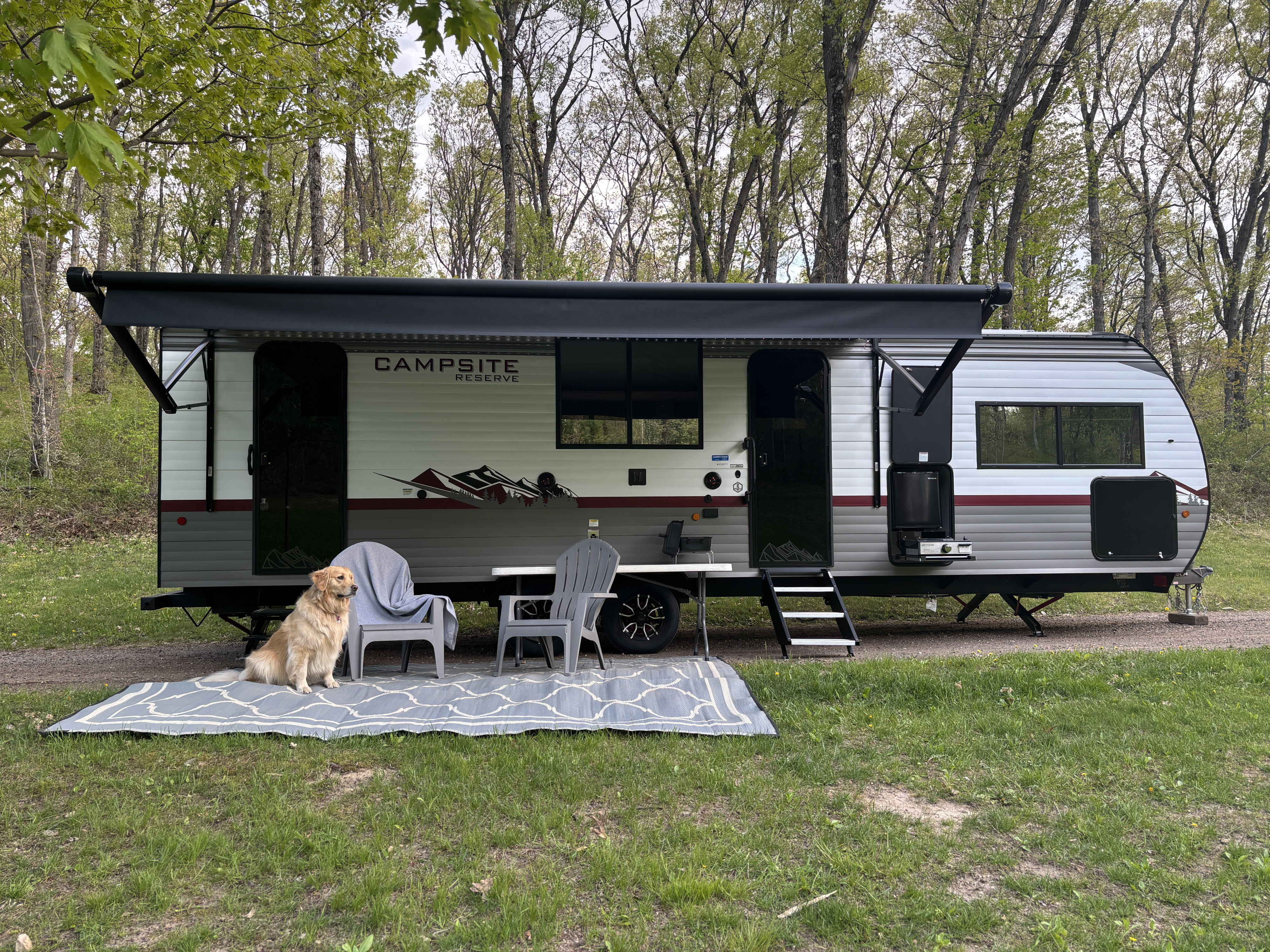 Lazy Dog - 2026 Campsite Reserve - Sleeps 8