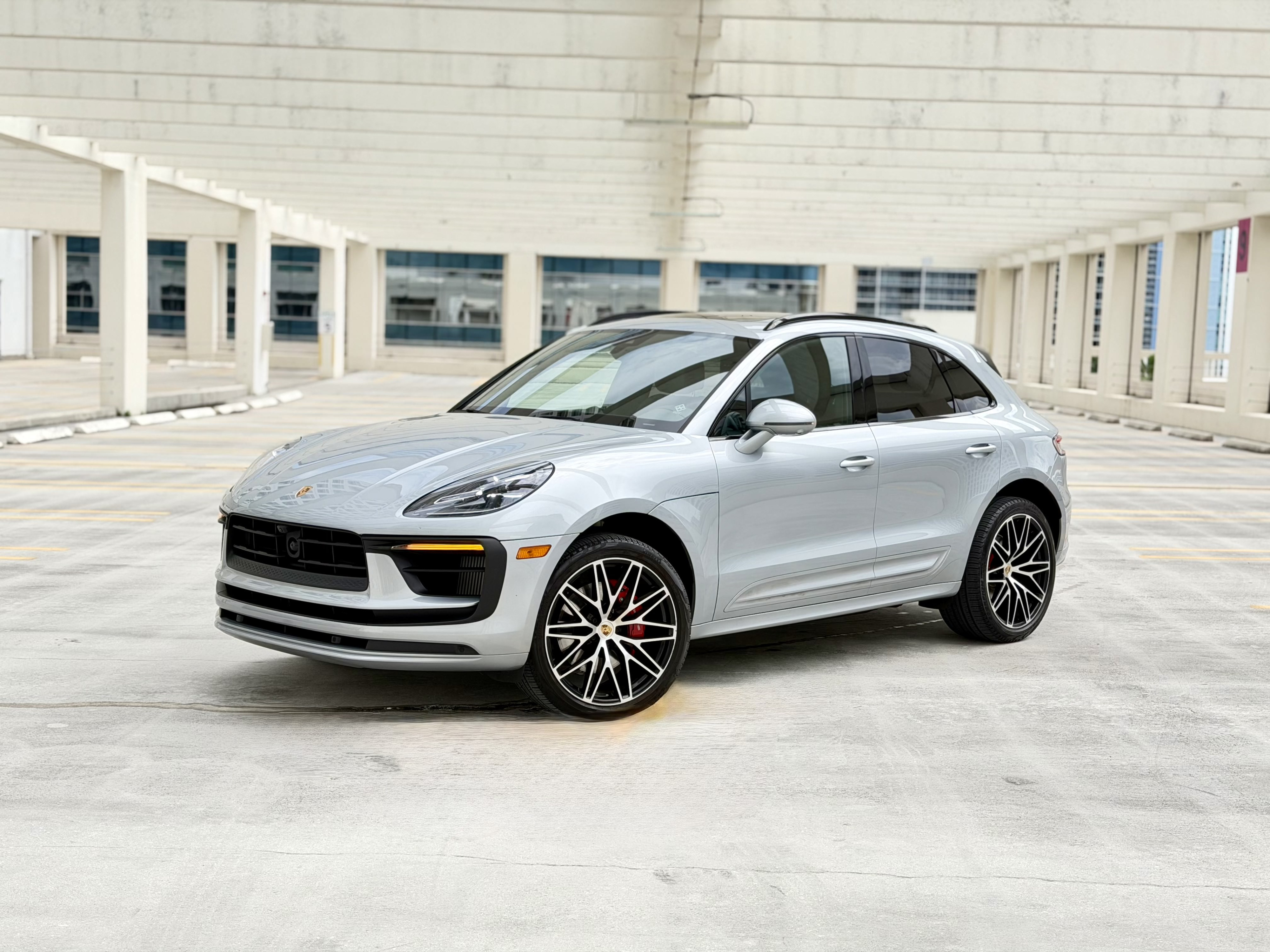 2023 Porsche Macan