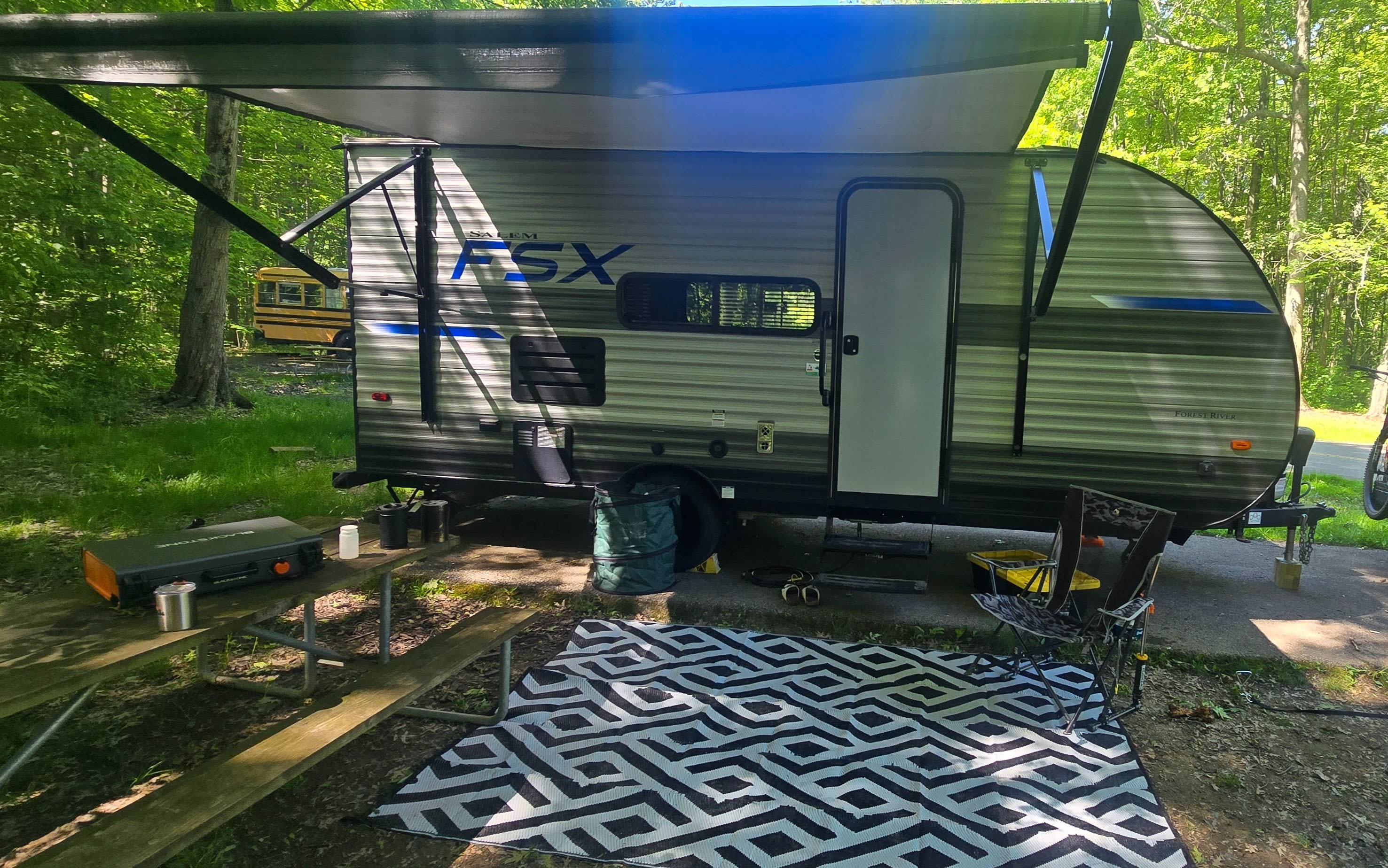 Couples or Family Bunkhouse Oasis