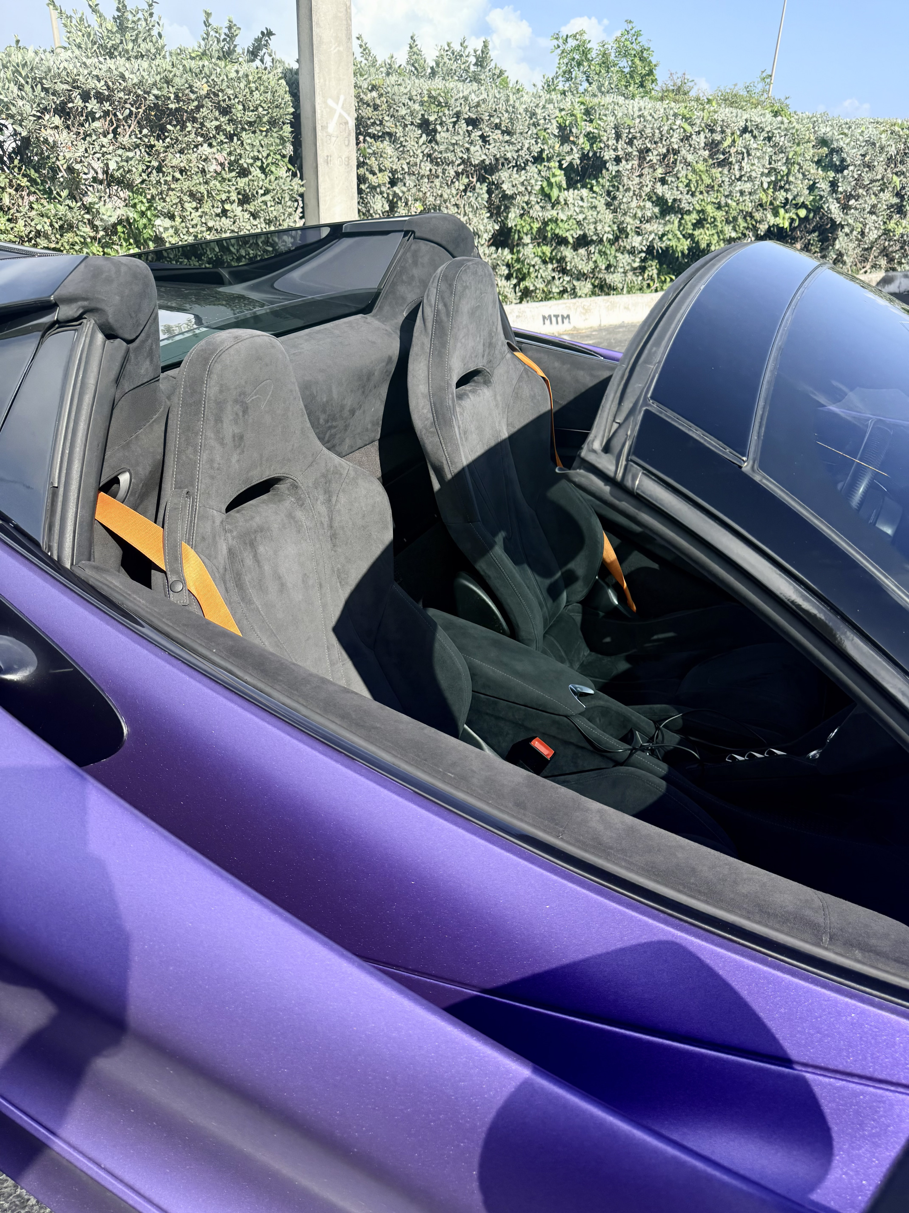 McLaren 720s spider Satin Nebula Purple