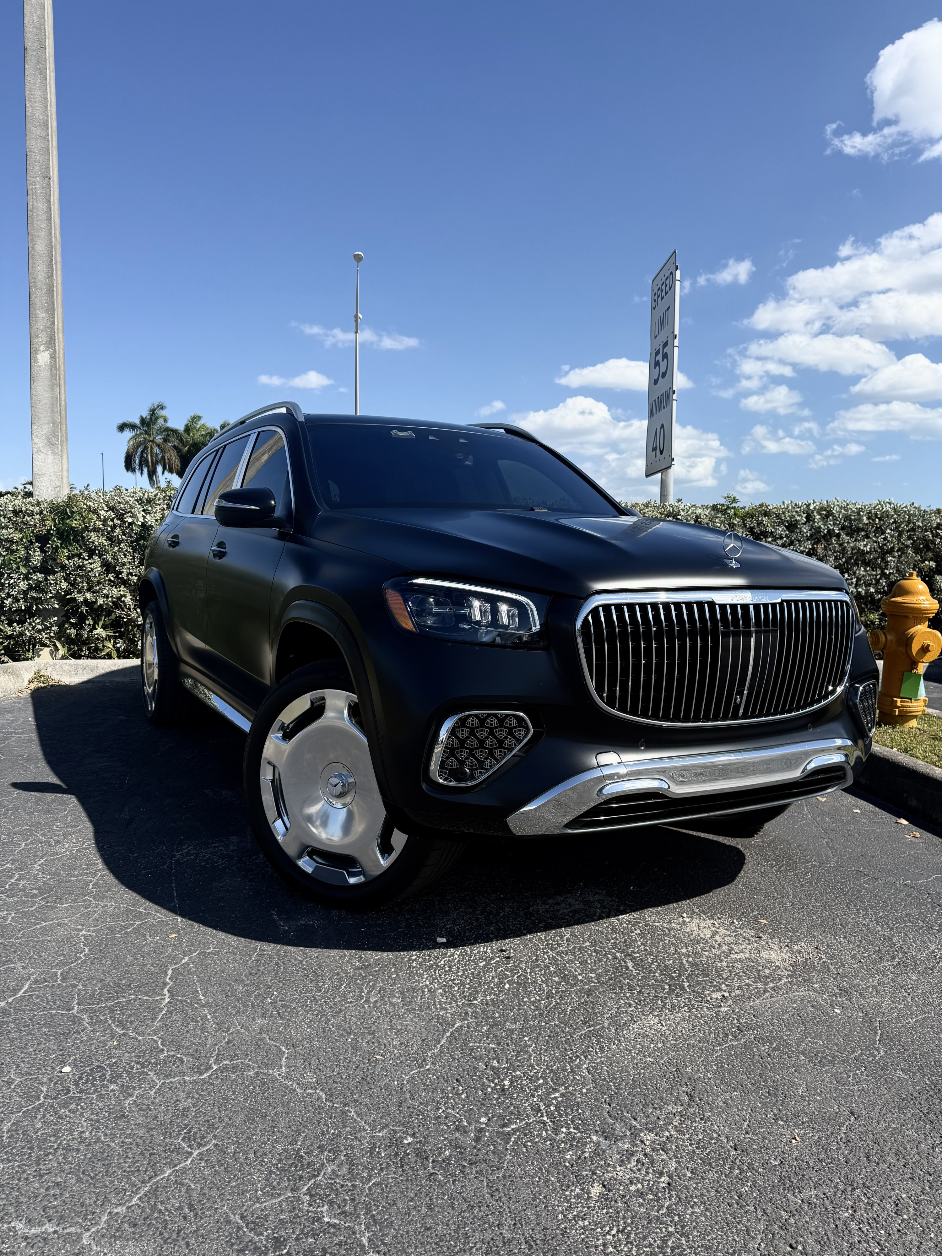 2025 Mercedes-Benz GLS