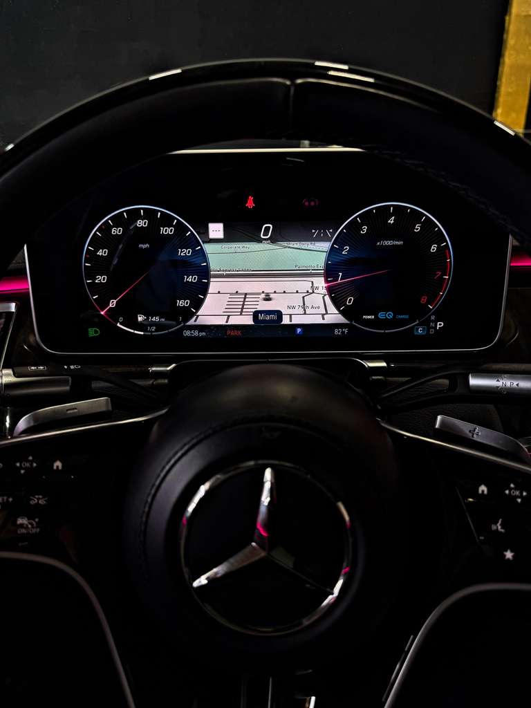 Mercedes-Benz S-Class S580 Black on Black
