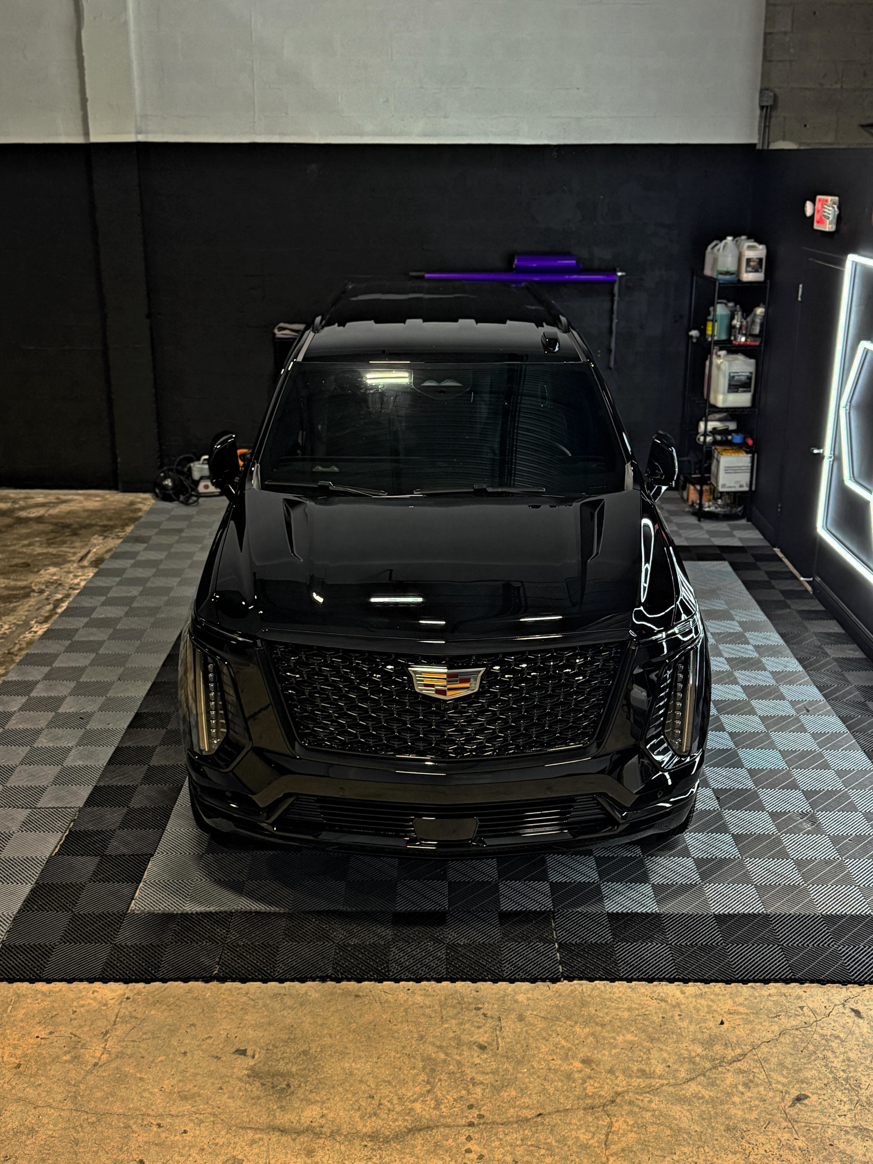 2025 Cadillac Escalade ESV