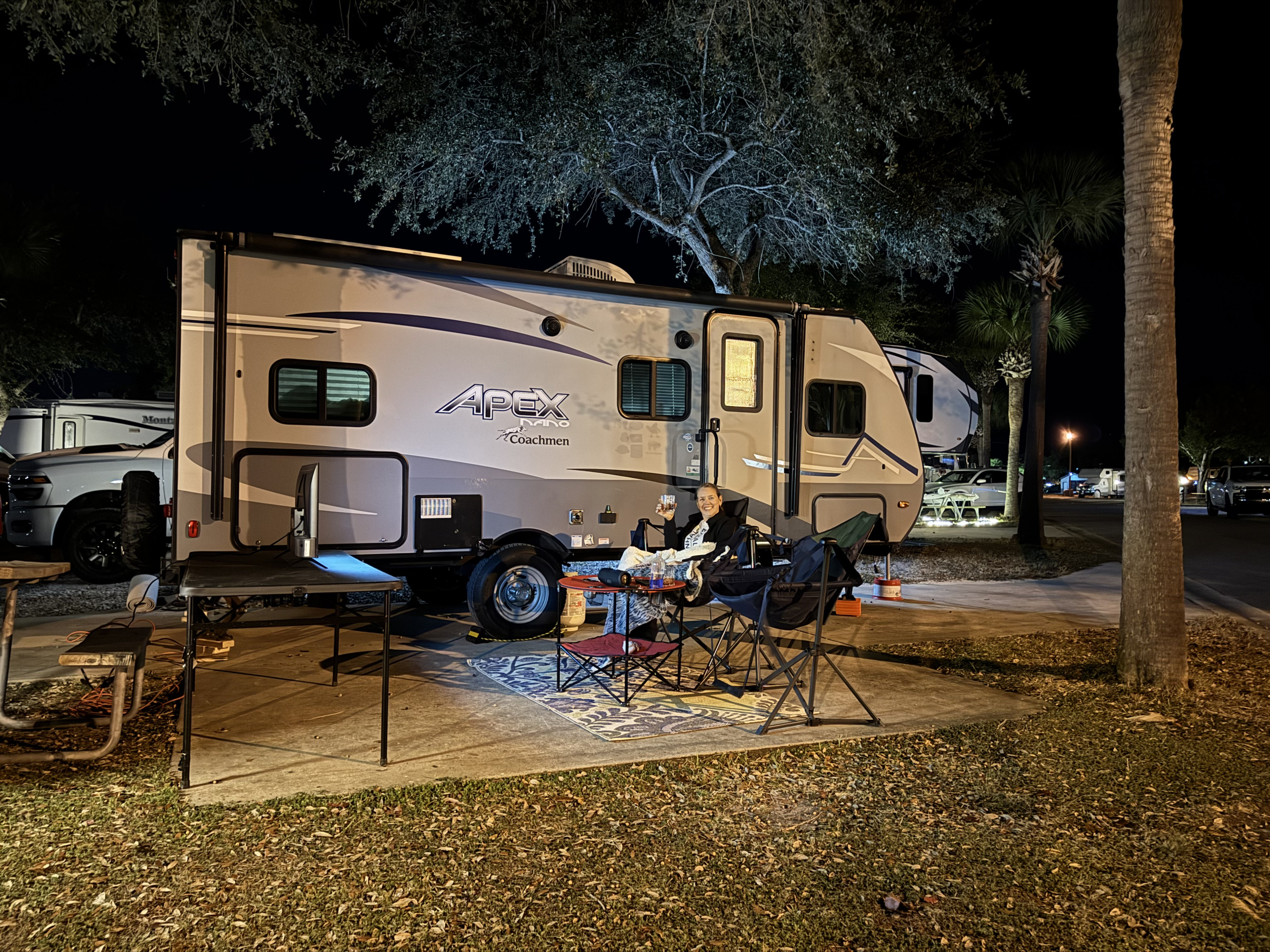 Camp Comfort Apex Nano Escape