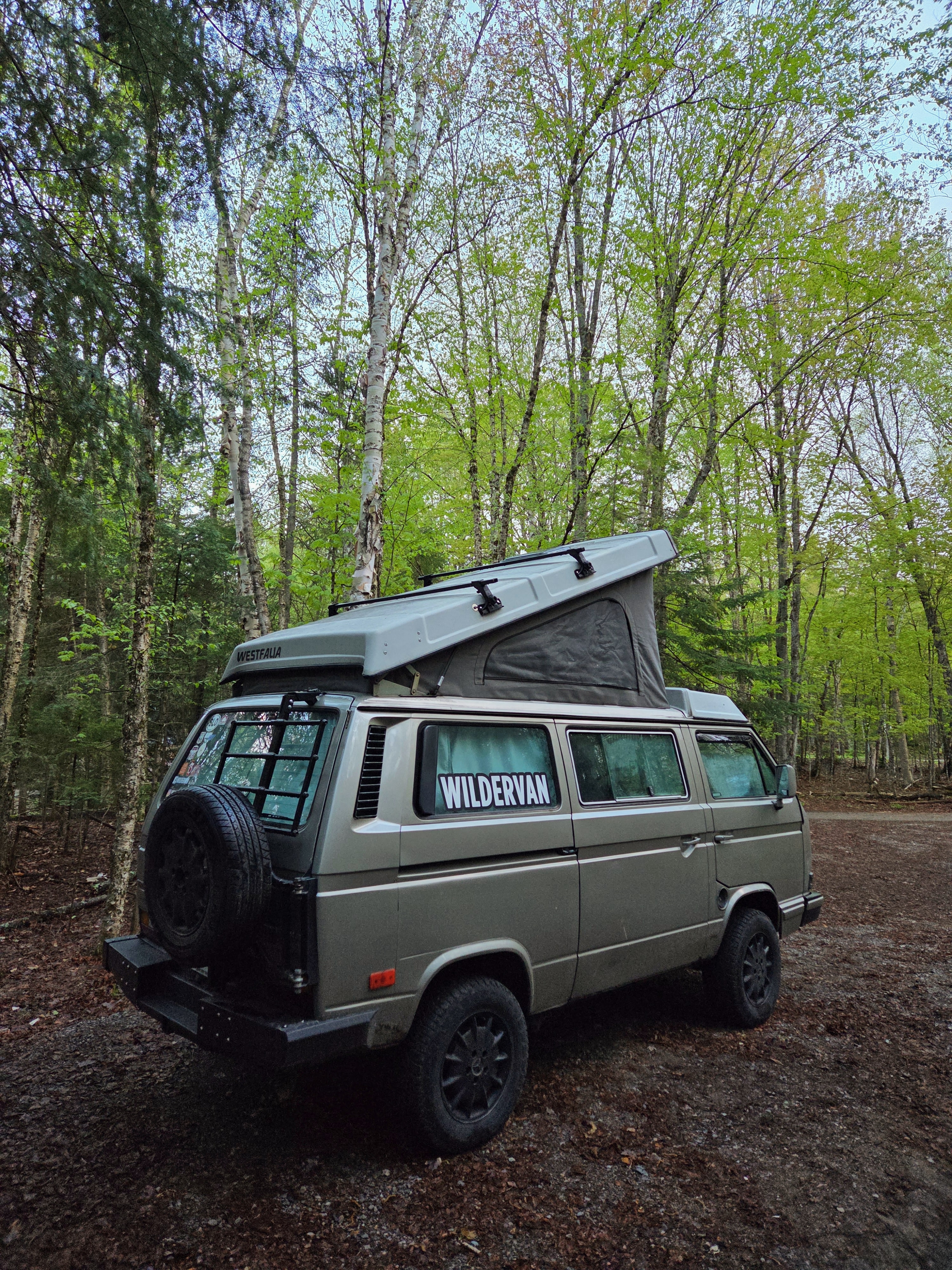 1991 Volkswagen T3 Westfalia Camper van in Montréal, QC | Outdoorsy