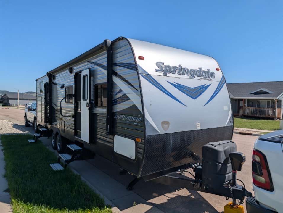 35ft Travel Trailer to make the Black Hills feel like home!