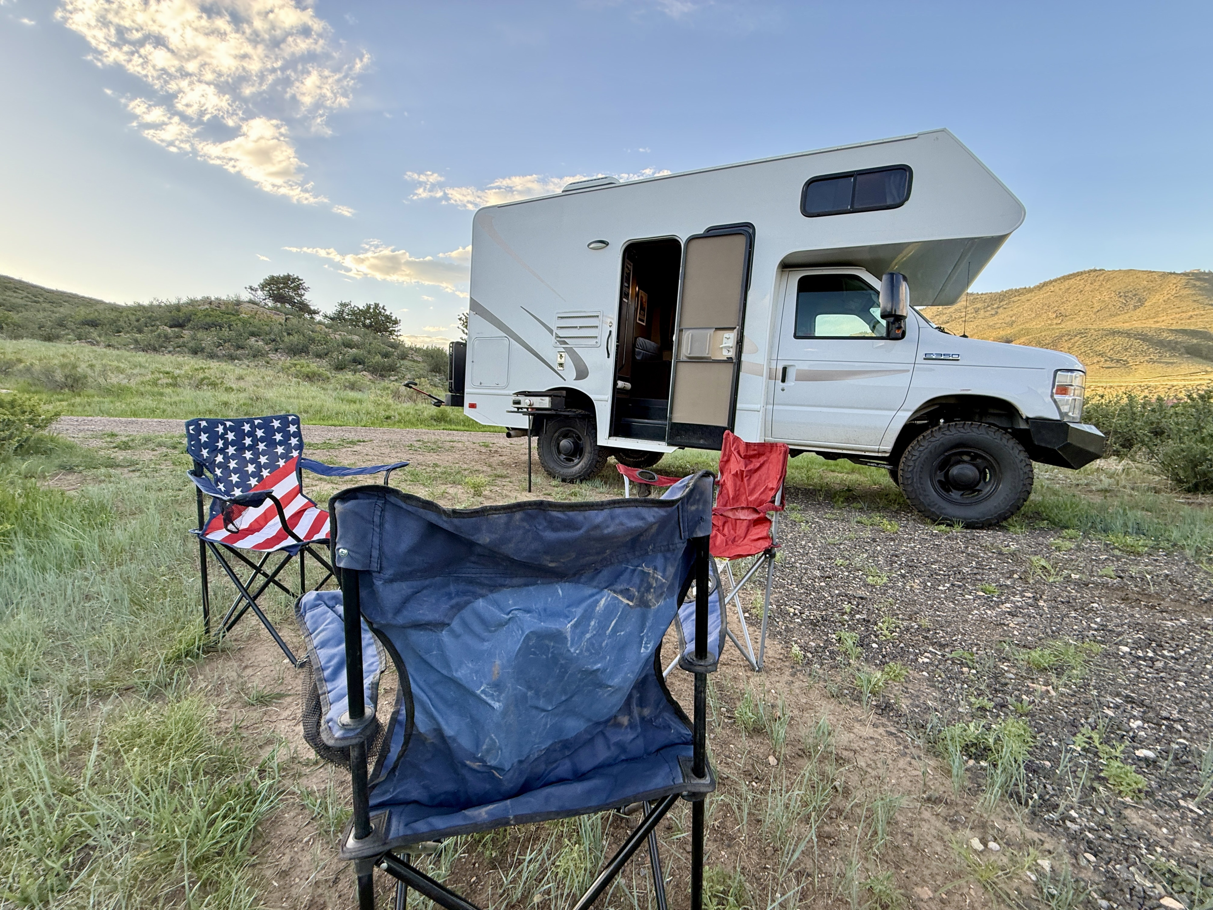Mountain Max  |  Wake Up Where No One Else Can. No Cleaning • Easy Return