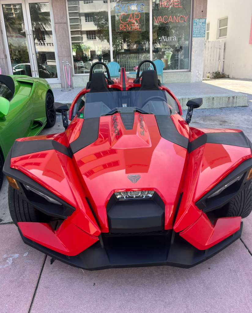 2022 POLARIS SLINGSHOT