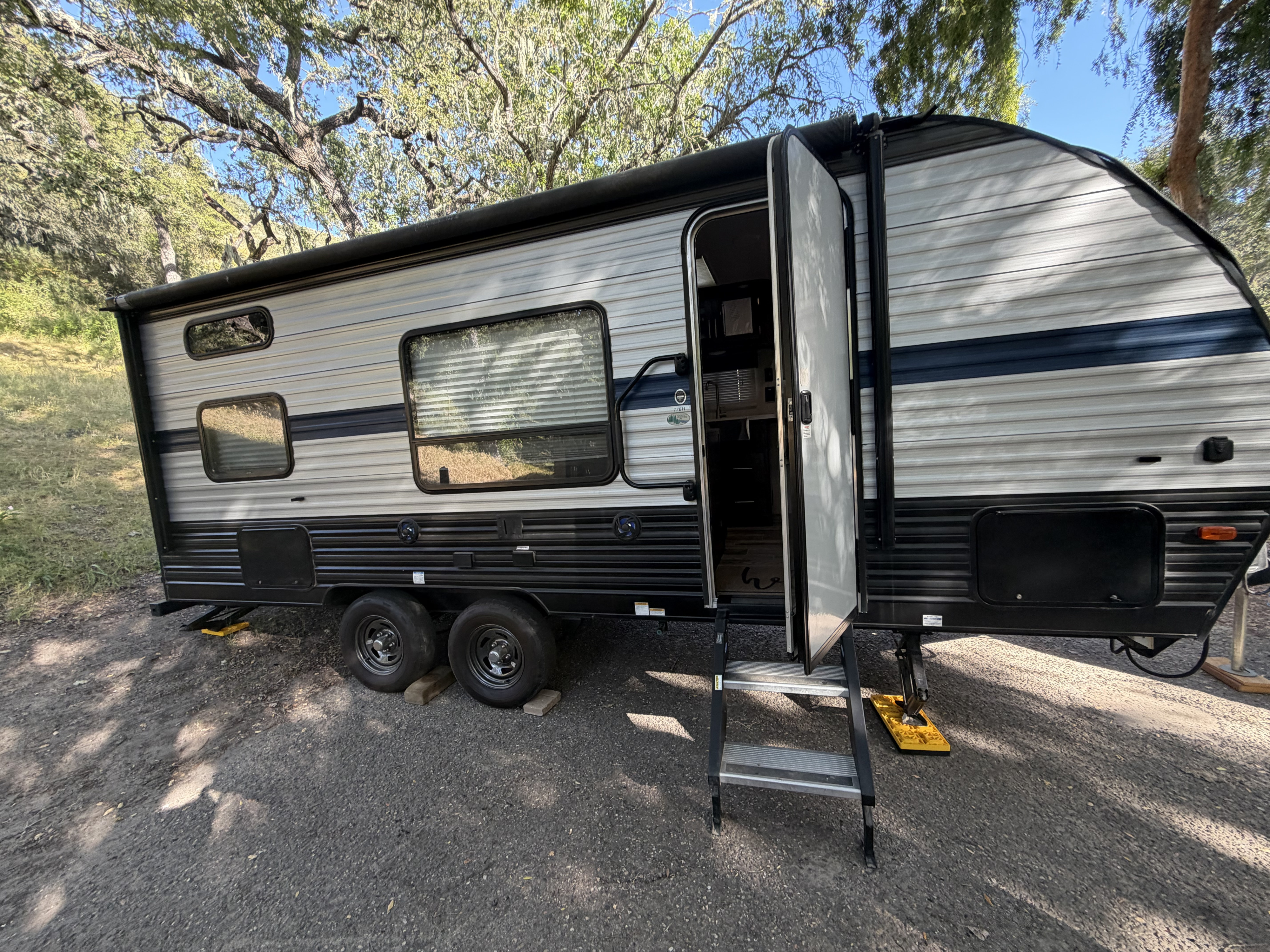 2019 forest river delivered and fully setup