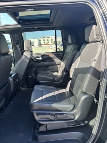 2023 Chevrolet Suburban