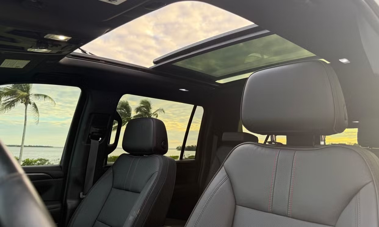 2023 Chevrolet Suburban