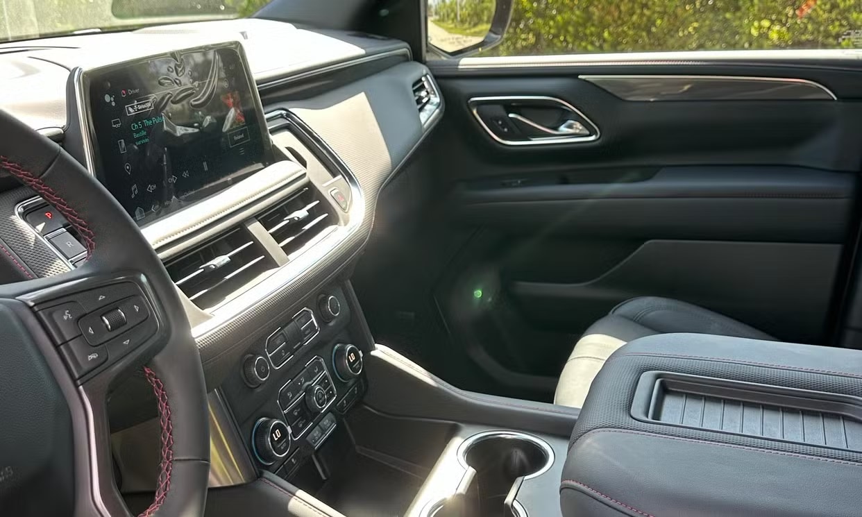 2023 Chevrolet Suburban