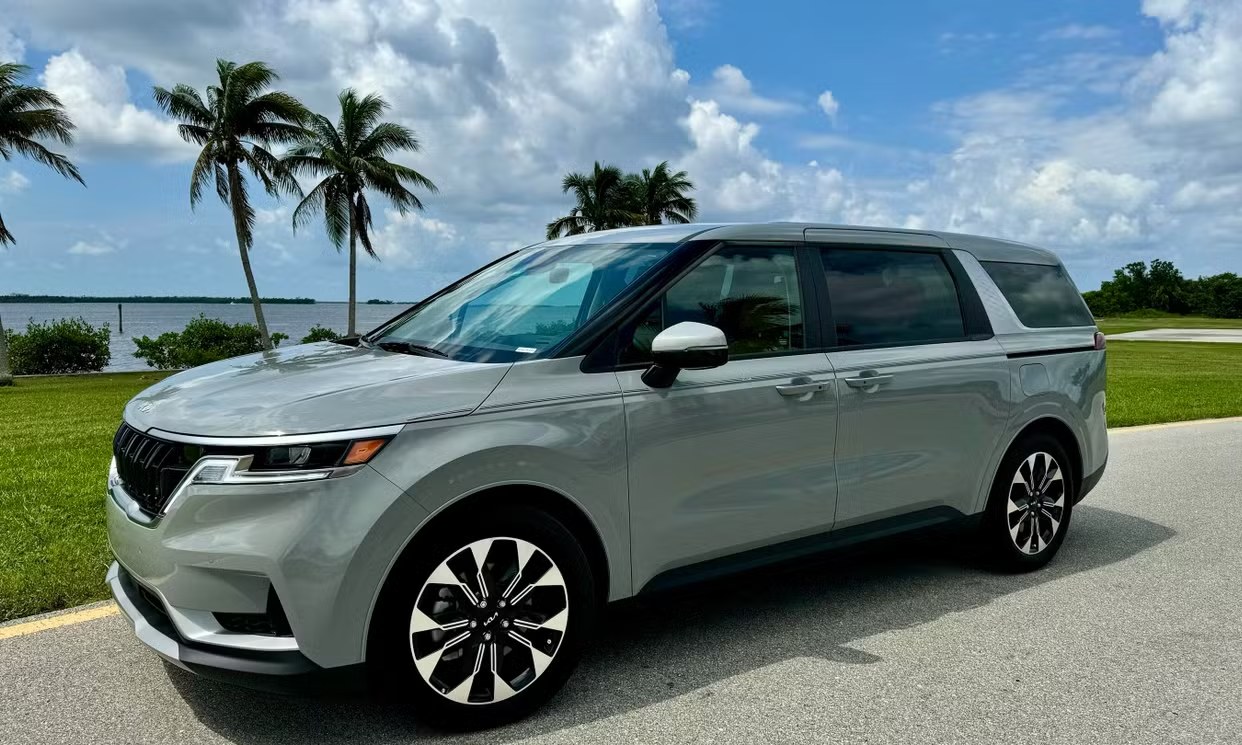 2024 Kia Carnival