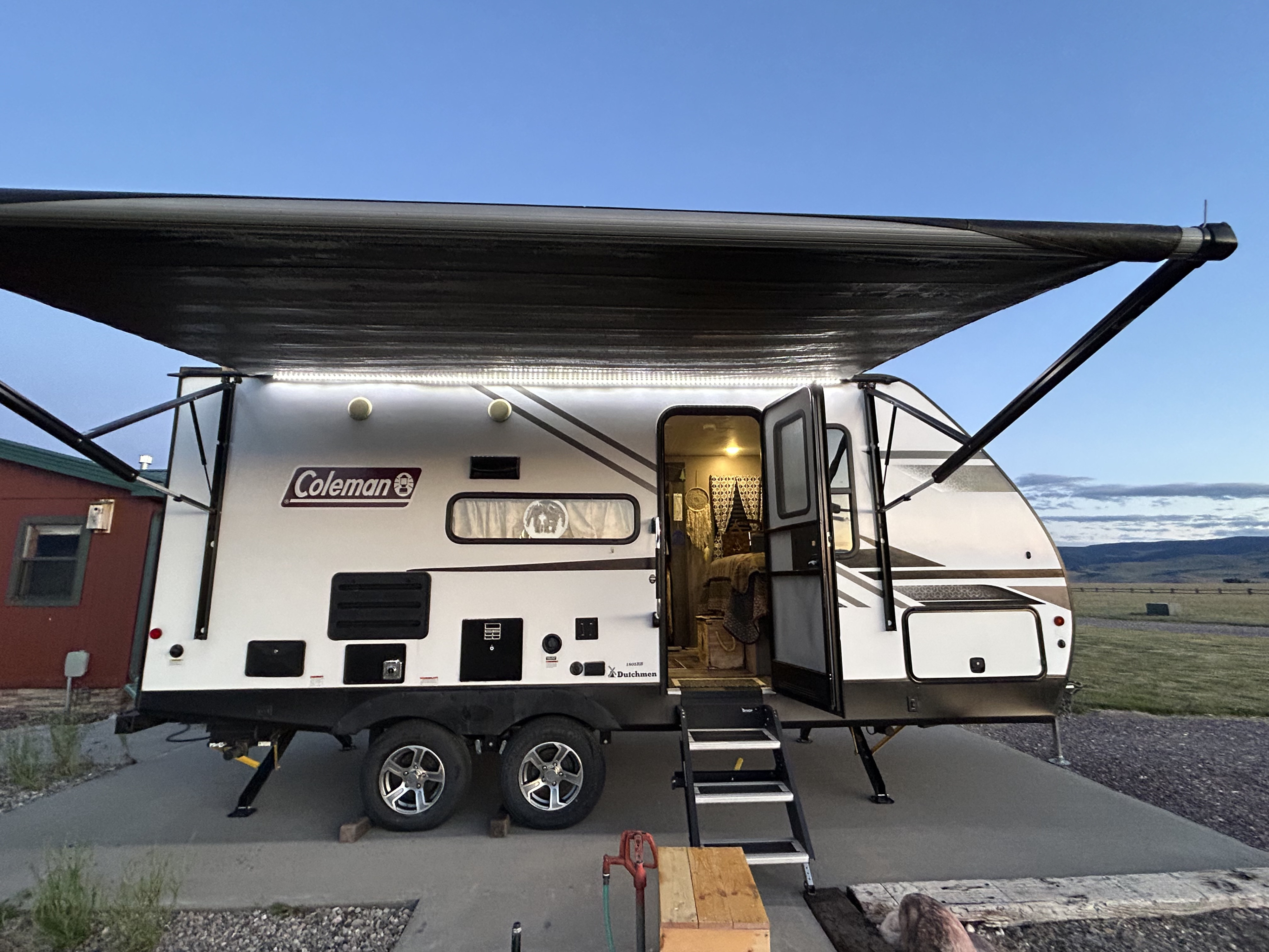 Big Sky Rustic Camper Retreat for Two