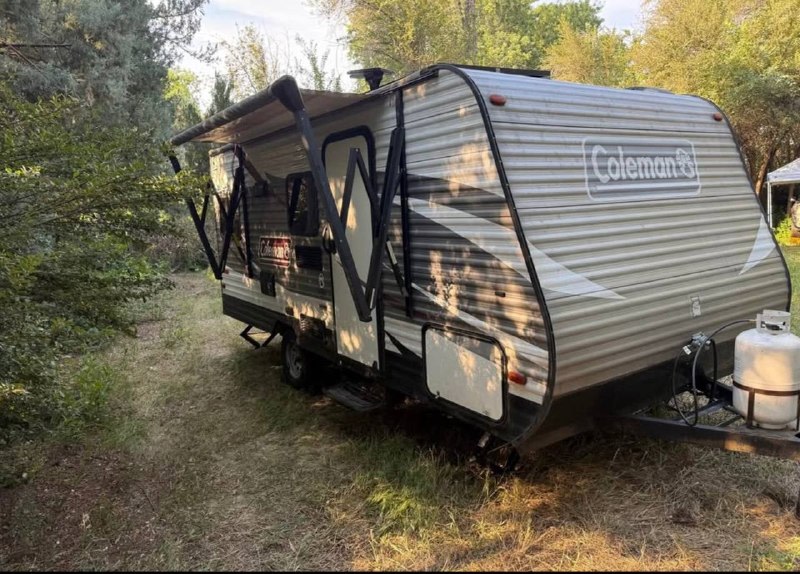 Coleman 17rd Off-grid Camper