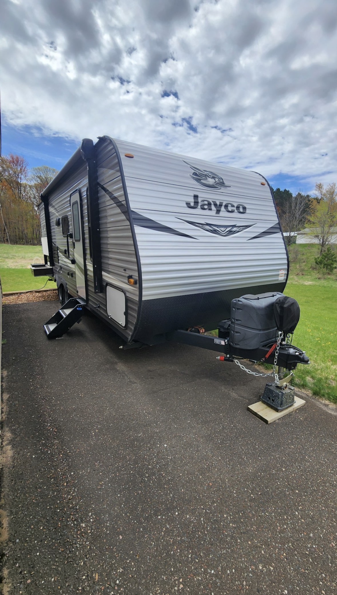 Adventure-Ready Family Camper - Sleeps 8 - 2021 Jayco SLX 8 224BH