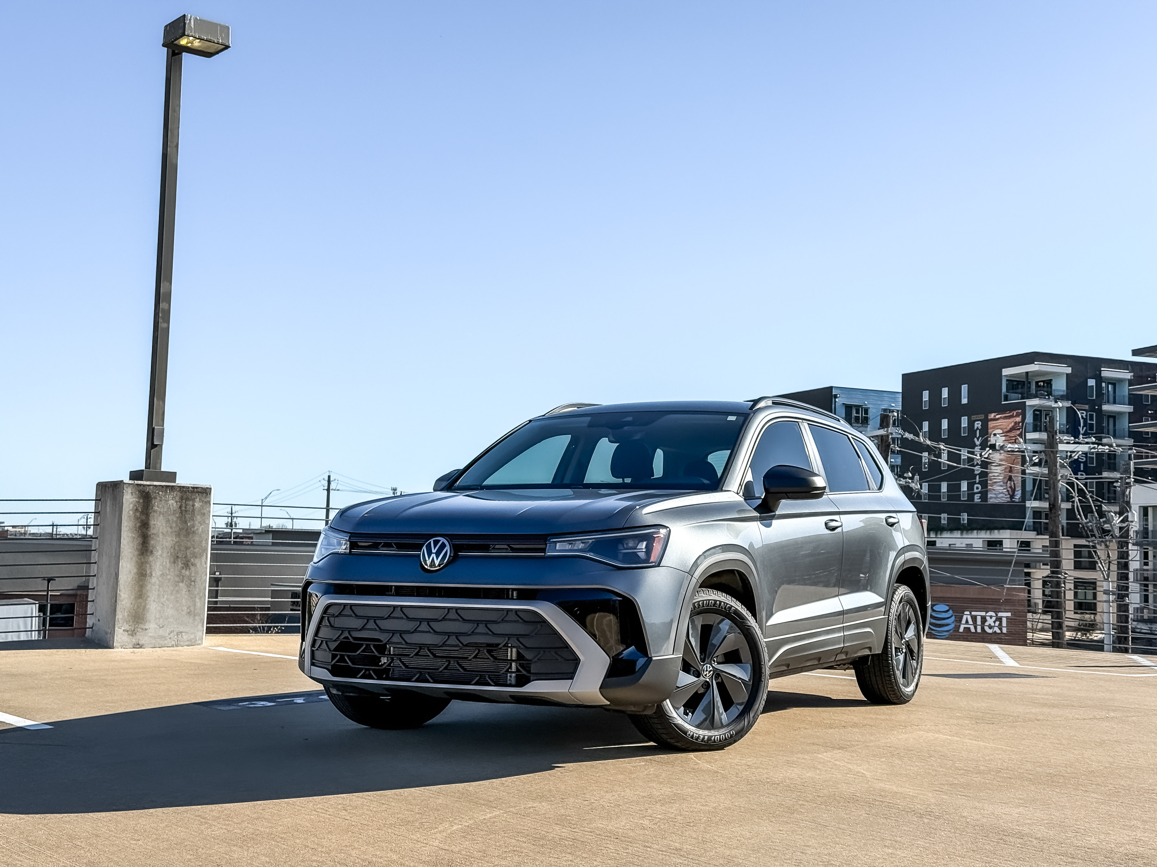 2025 Volkswagen Taos