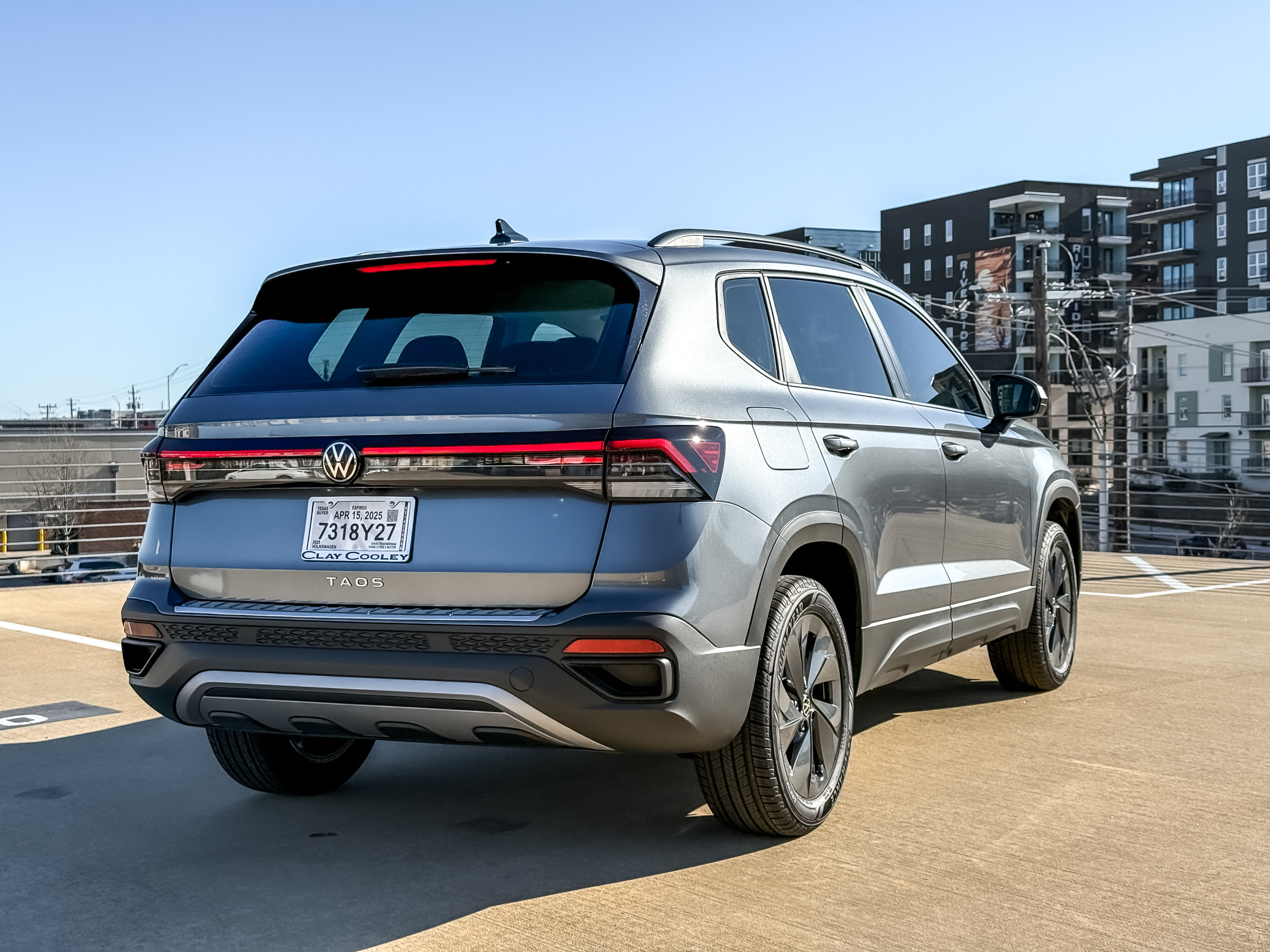 2025 Volkswagen Taos