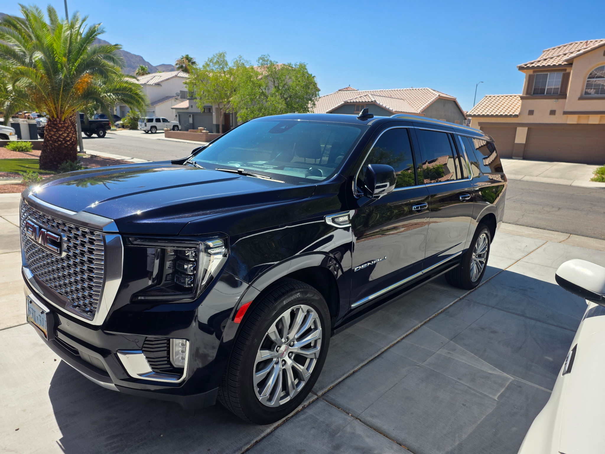 2023 GMC Yukon