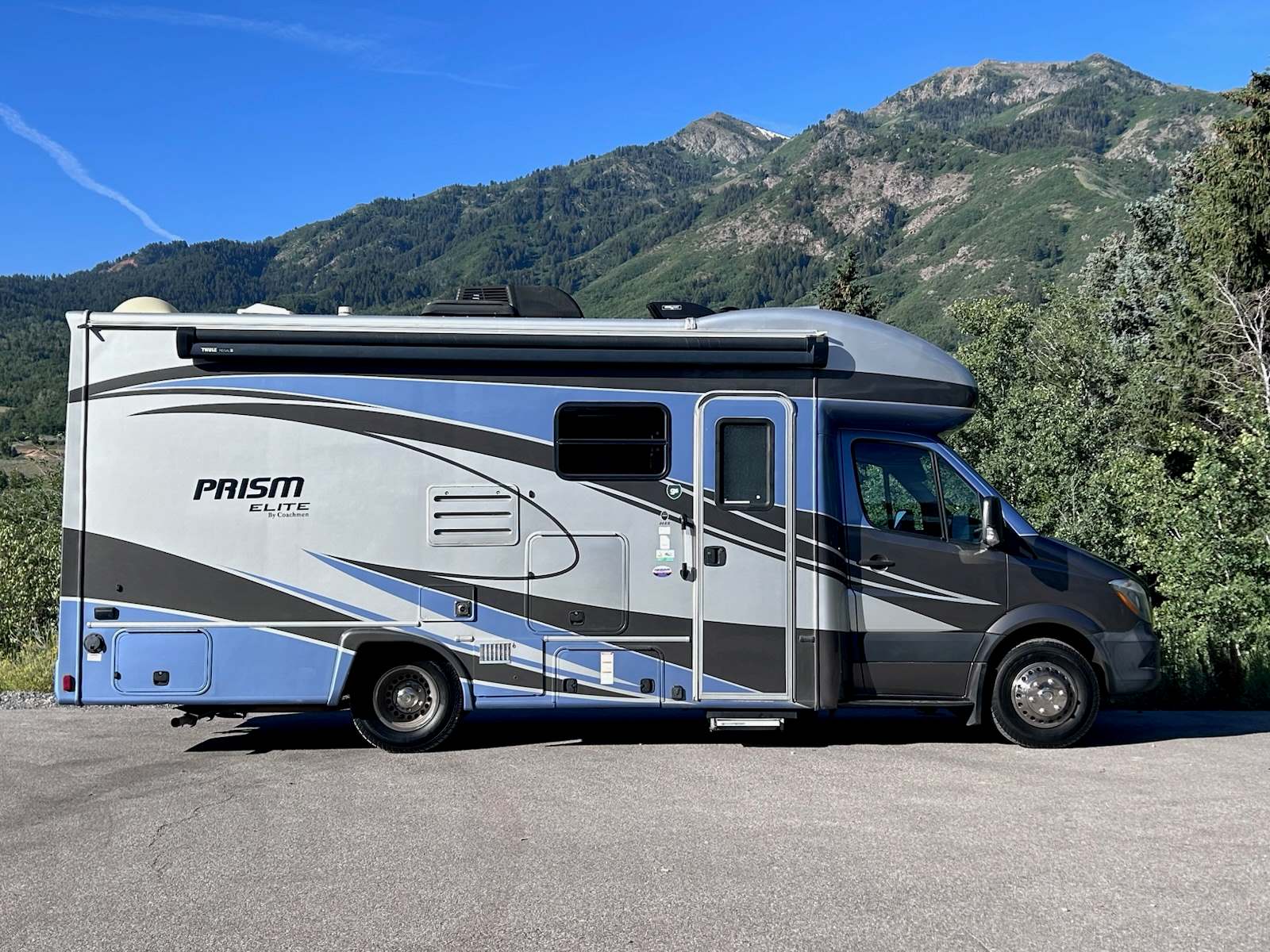 Hit the road in Luxury! Roam Ready! 2020 Mercedes