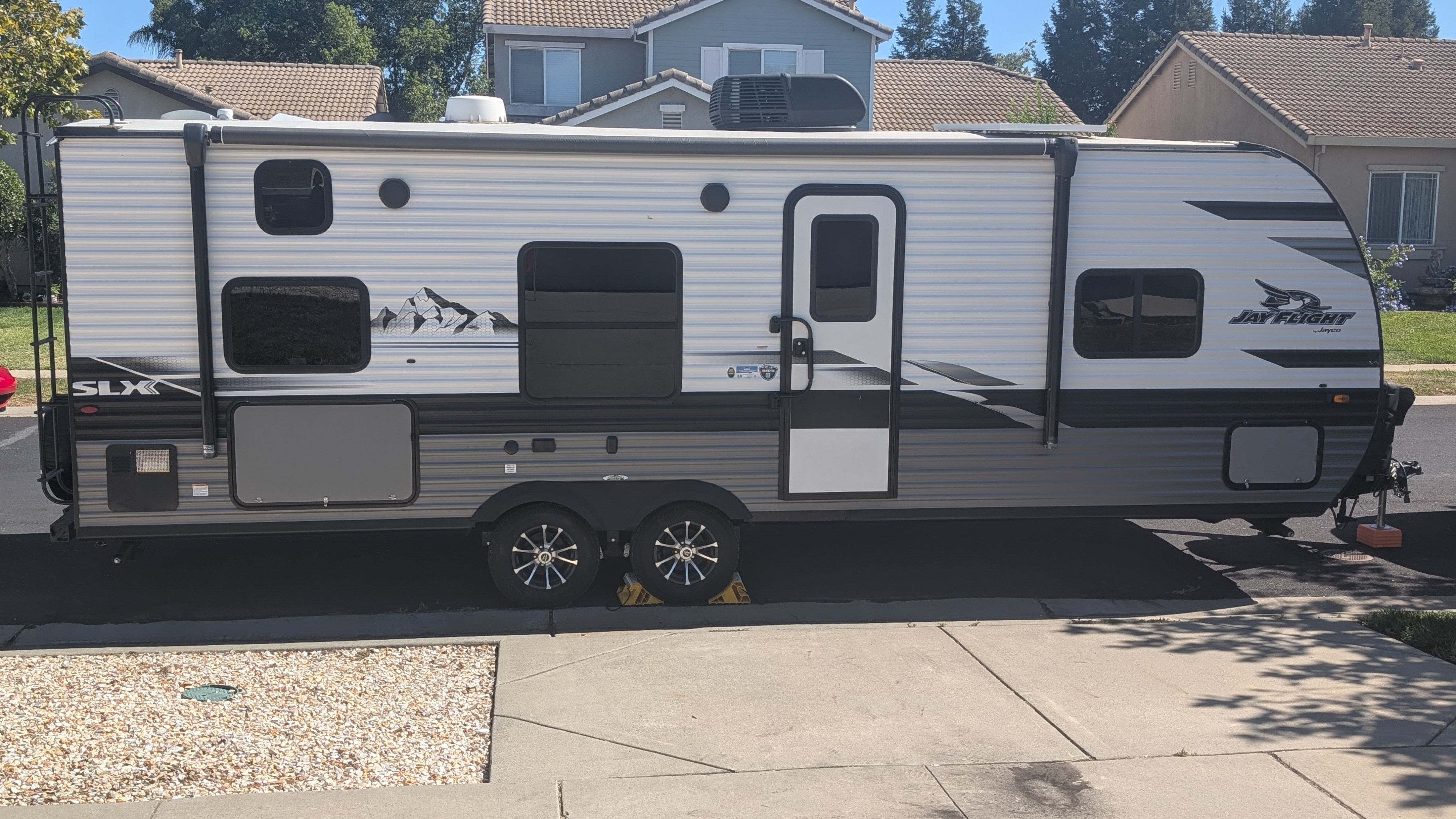 Hutchins Family Jayco