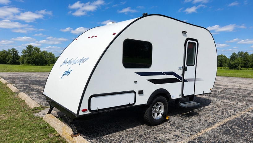 Adventure-Ready 2021 Bushwhacker • SUV Towable • Sleeps 4