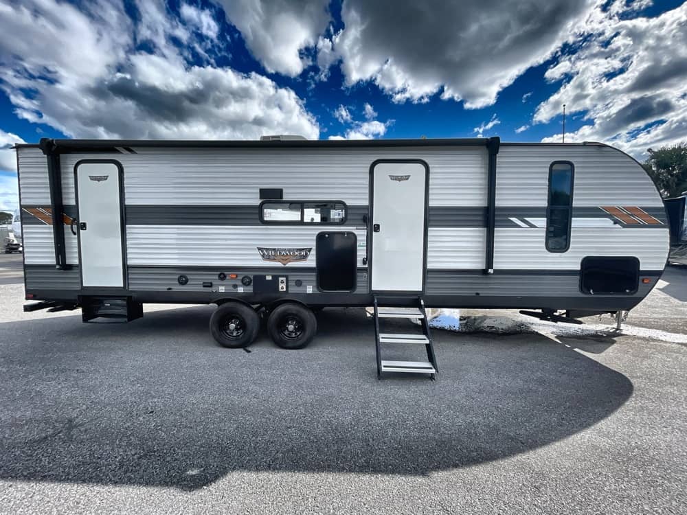 Family Adventure Camper – Forest River Wildwood 26DBUD | Sleeps Up to 10
