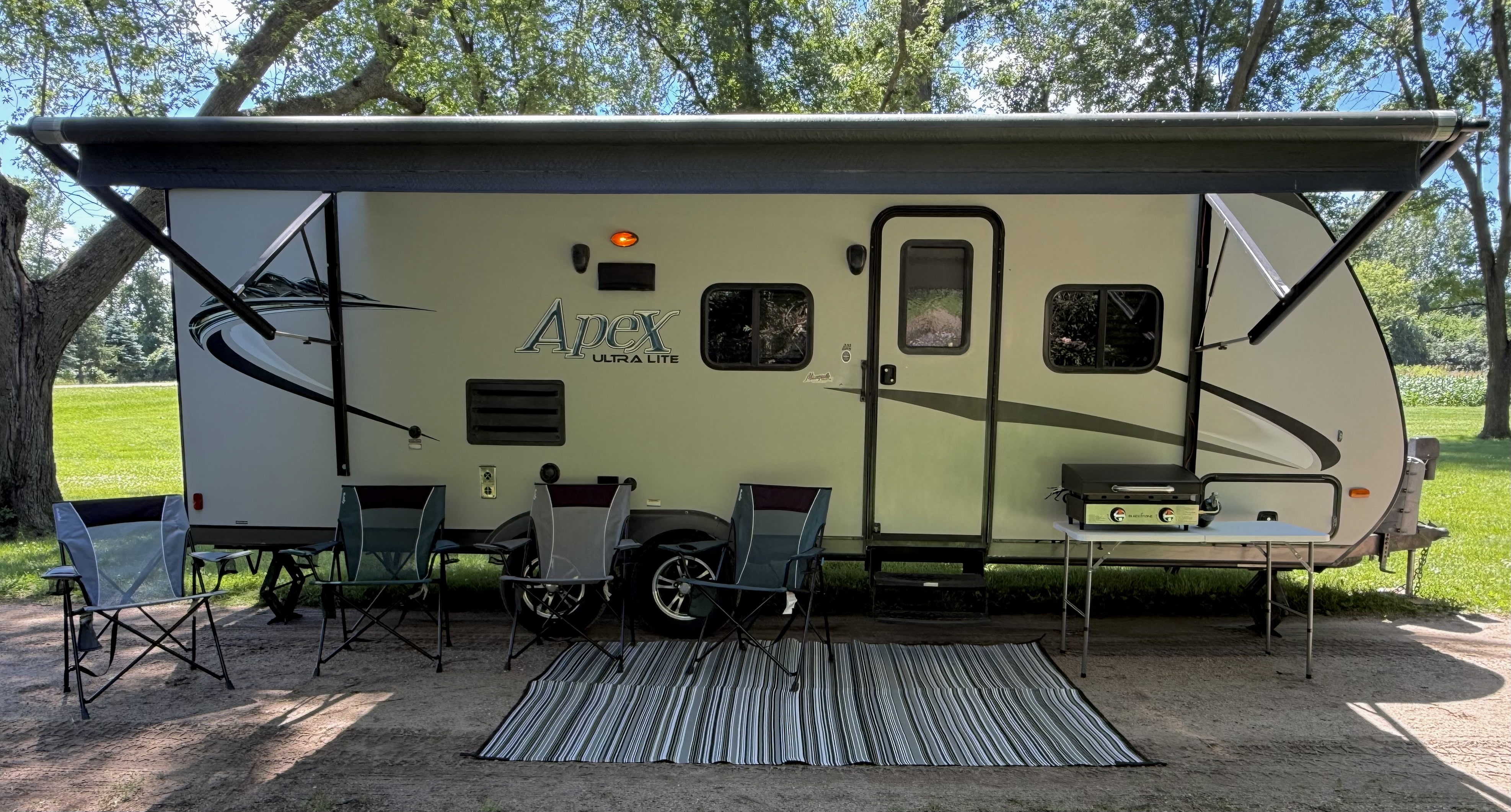 Fully Furnished Family Camper + Blackstone Griddle