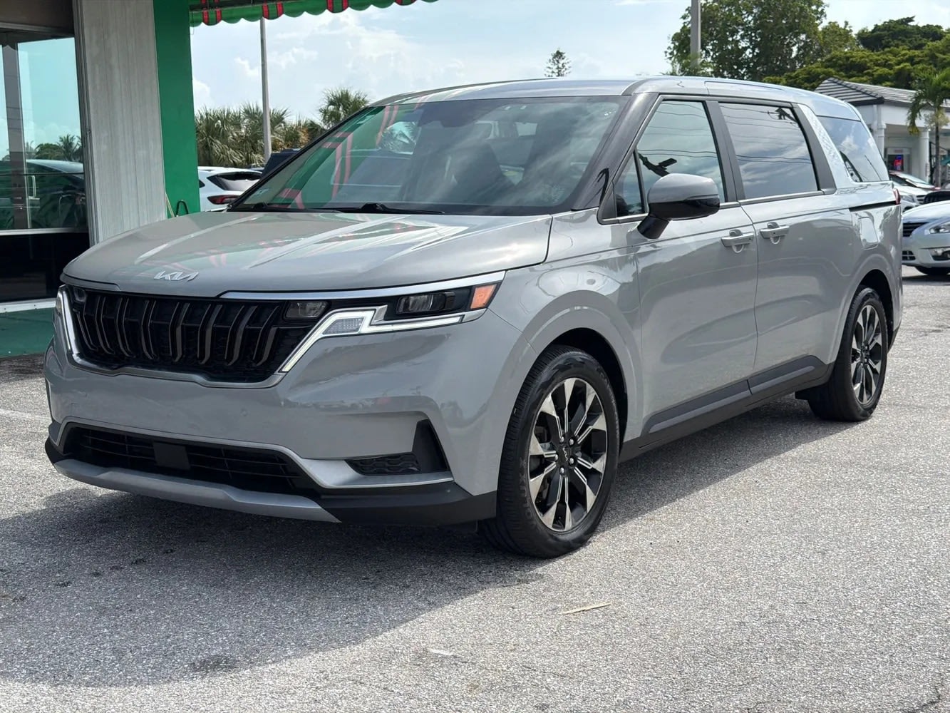 2023 Kia Carnival