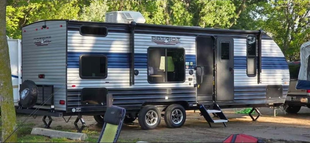2022 Forest River Cherokee Grey Wolf