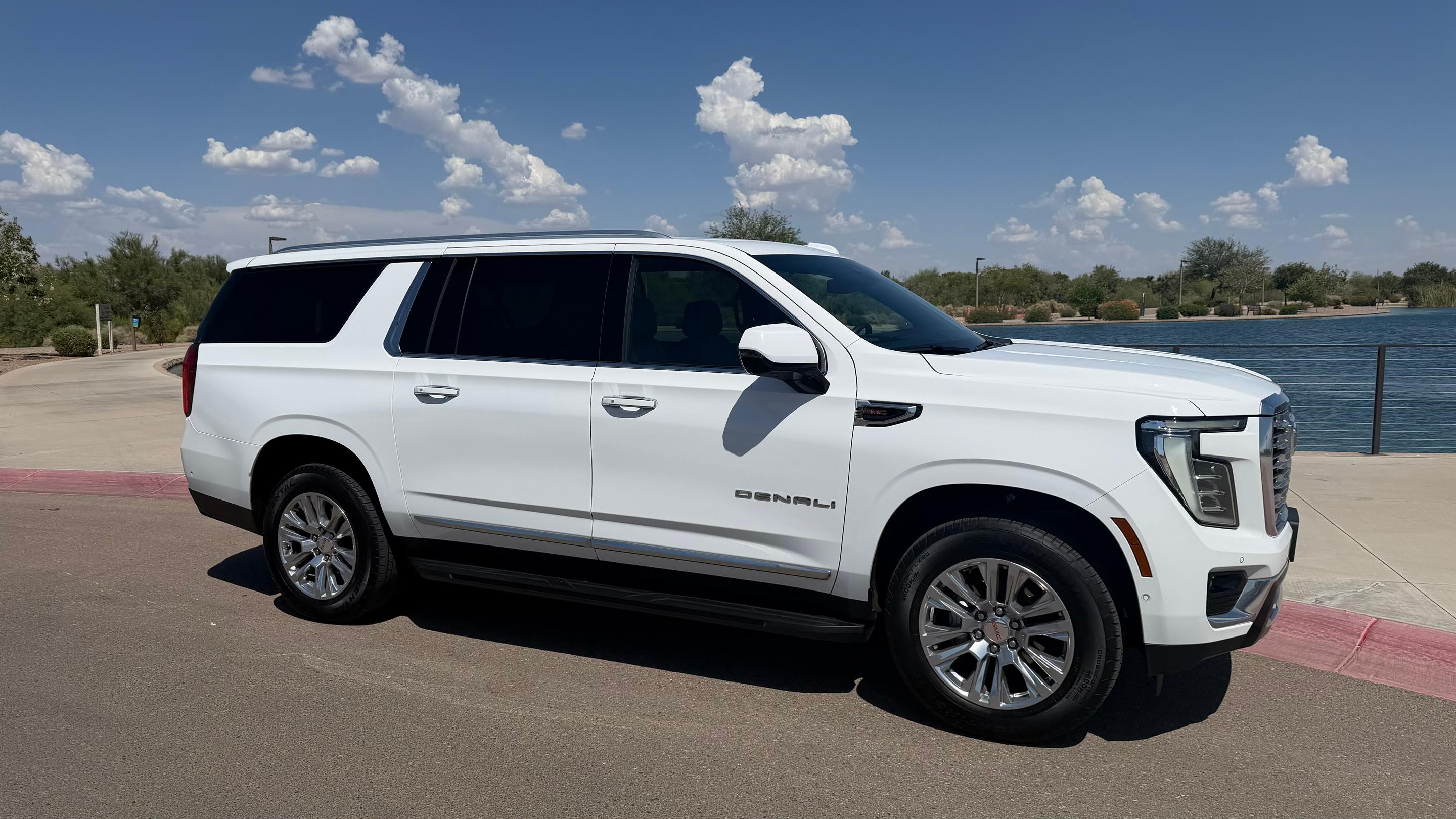 2025 GMC Yukon XL