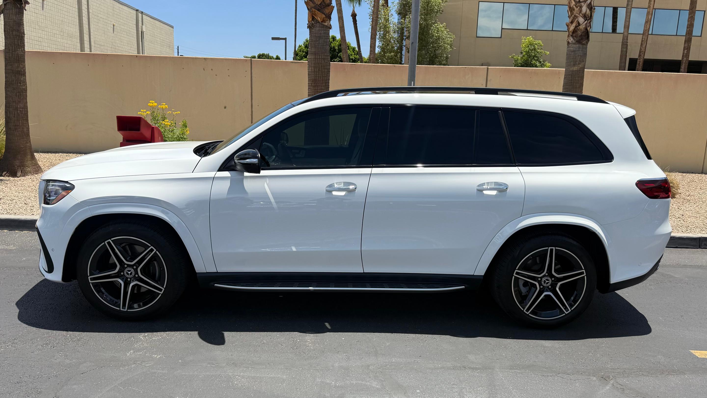 2025 Mercedes-Benz GLS-Class