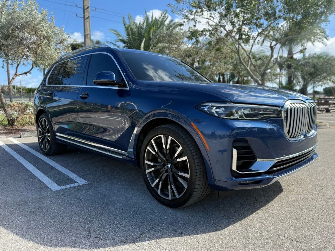 2020 BMW X7