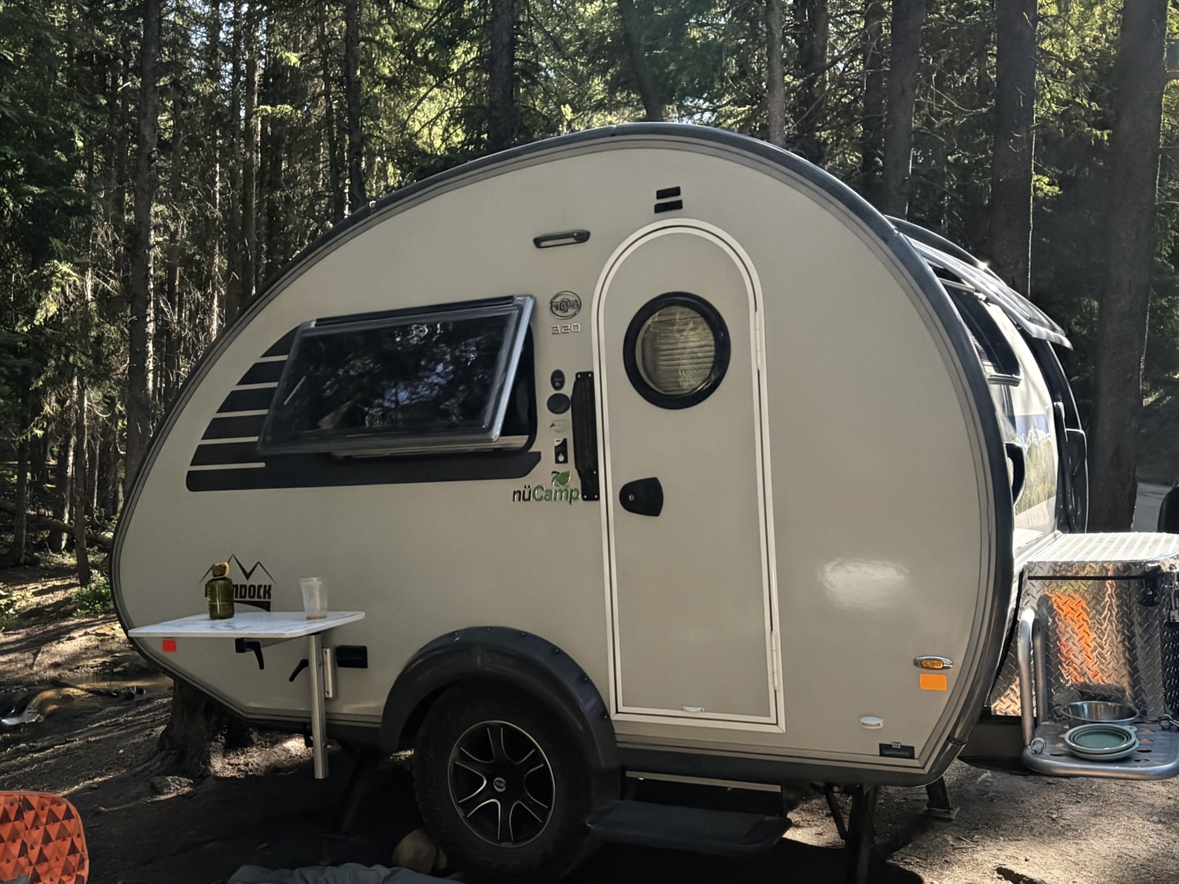 The Ultimate Off-Grid Escape | 2021 T@B 320 Boondock