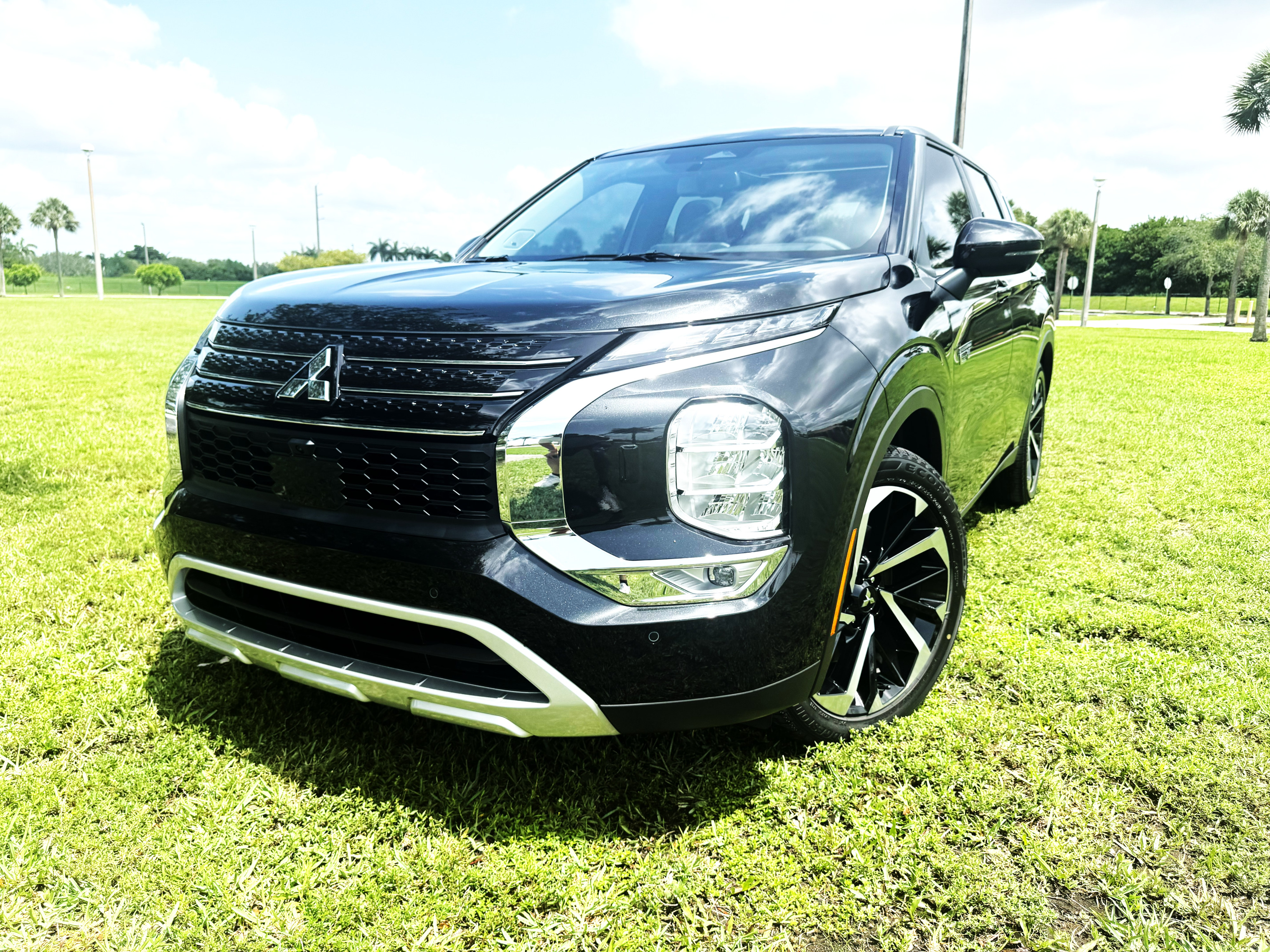2025 Mitsubishi Outlander