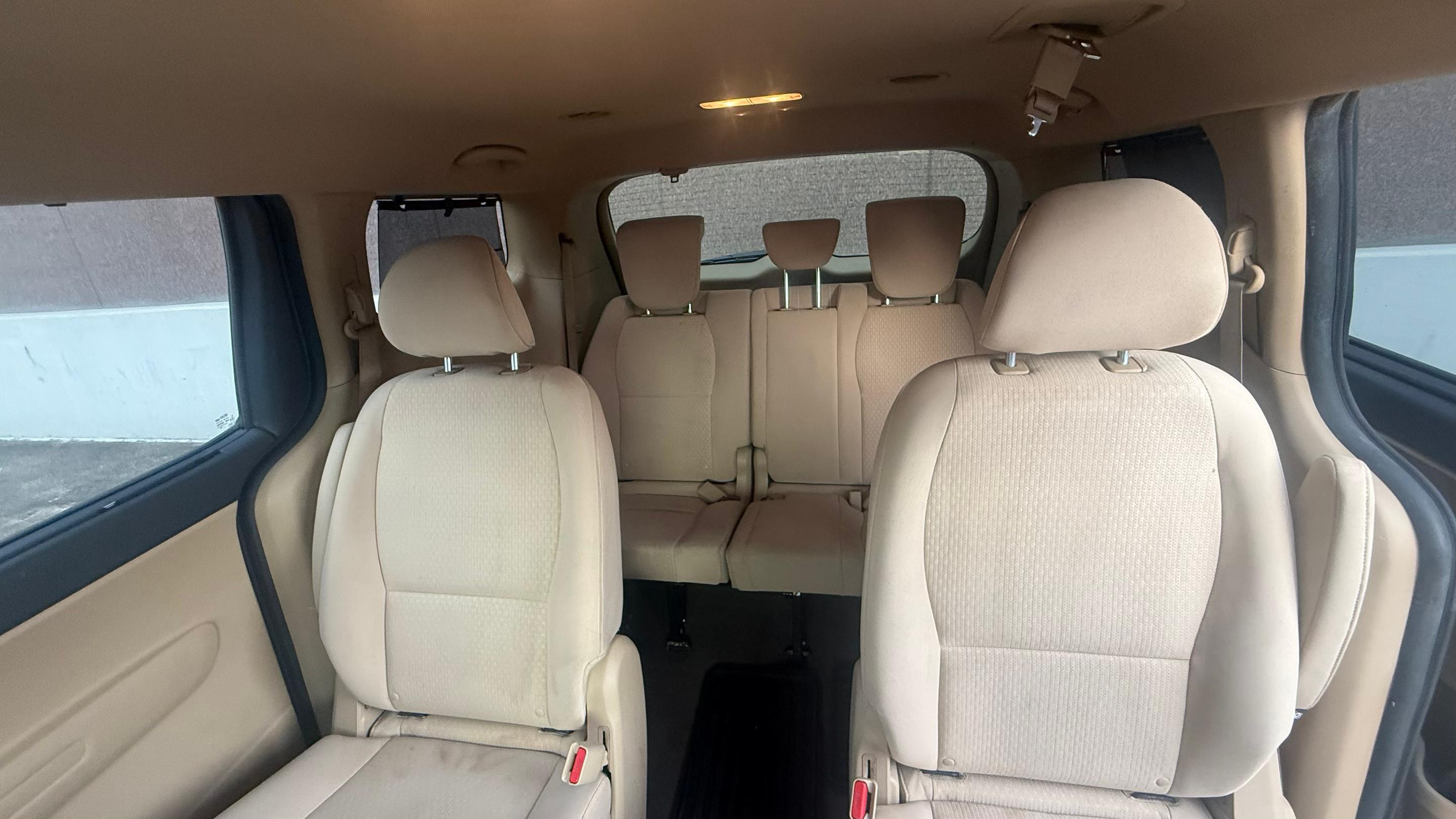 2016 Kia Sedona
