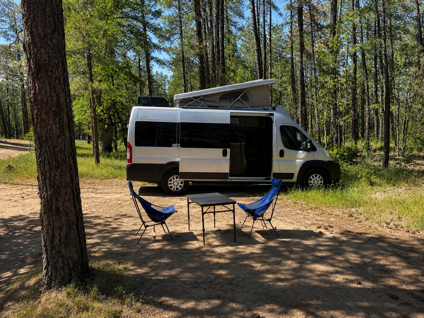 2023 Thor Twist | Sleeps 5 | Solar | Off-Grid Adventure Van