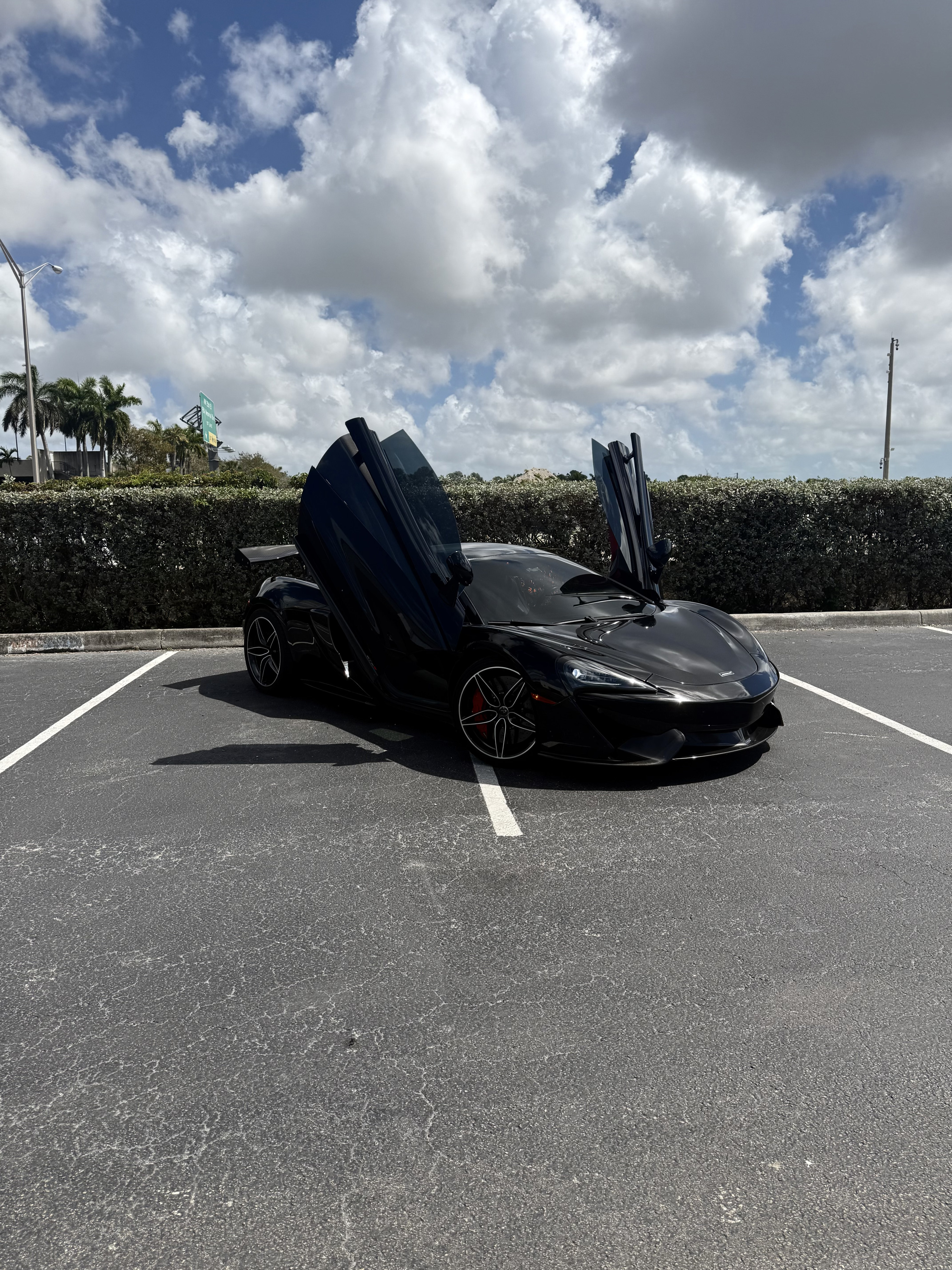 2017 Other McLaren 570s Black on Red Interior
