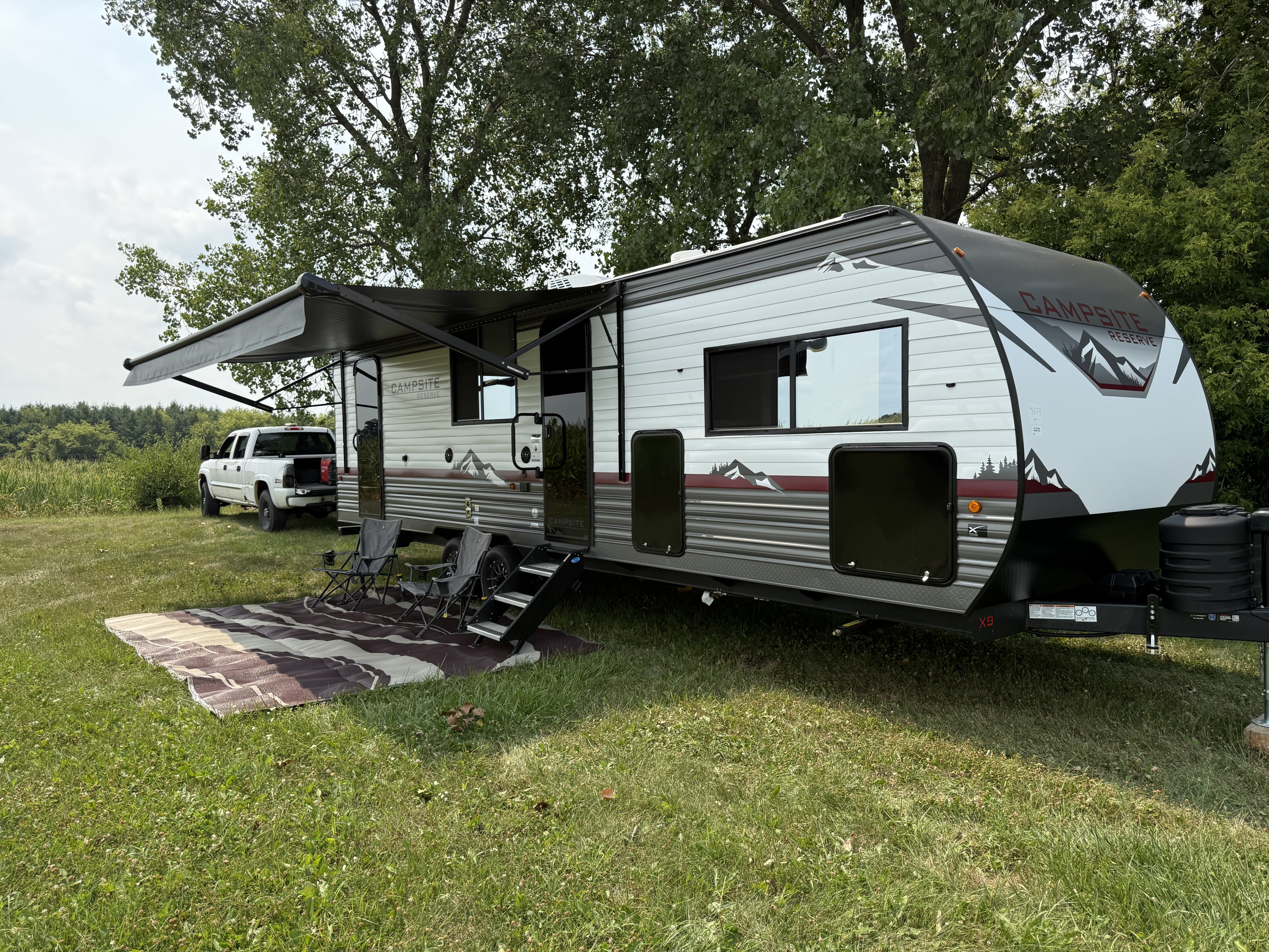 Luxury 2027 Family Bunkhouse w/ King Bed & Panoramic Views – Tow-Ready!
