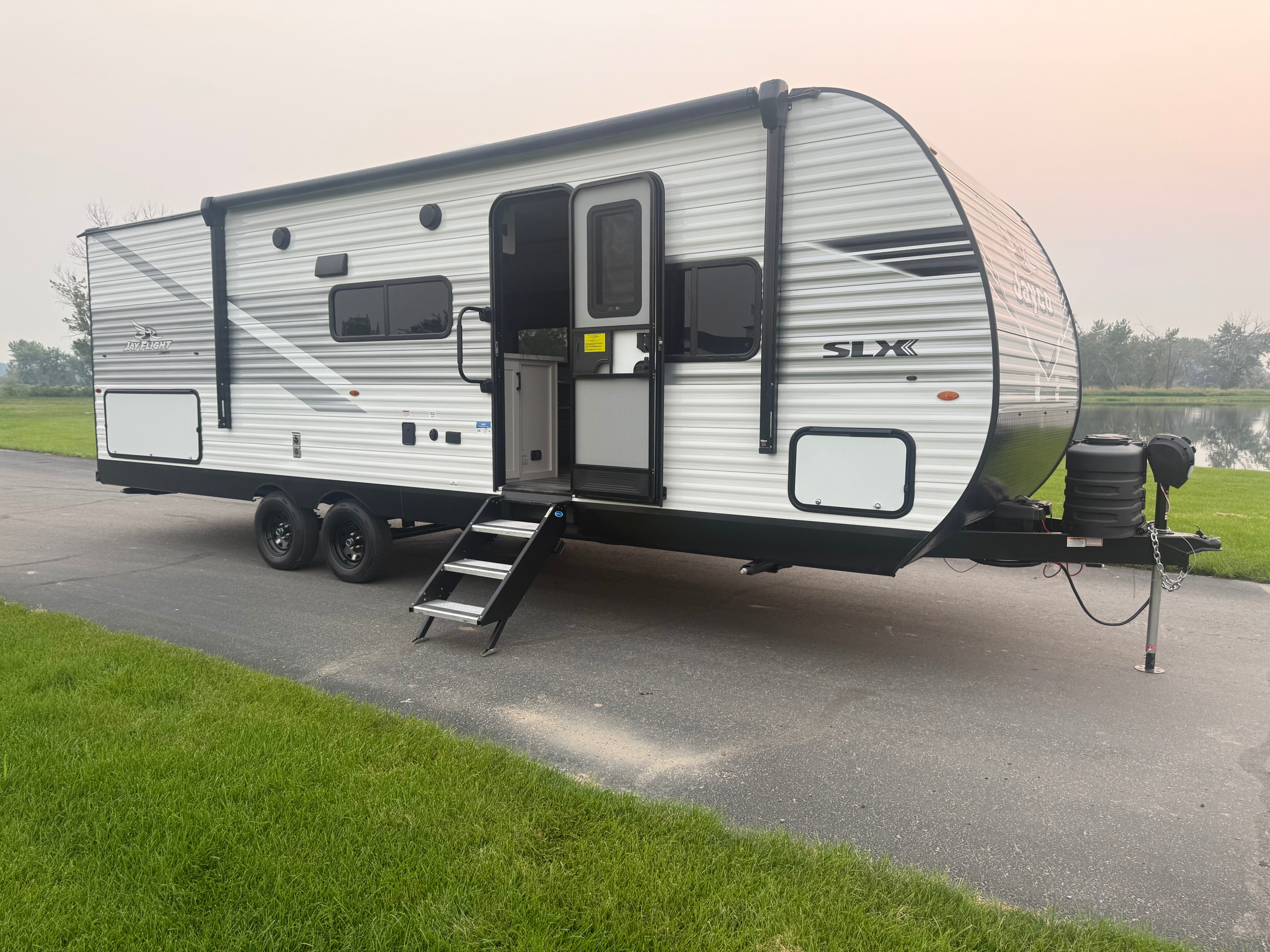 2026 NEW JAYCO SLX TRAVEL TRAILER