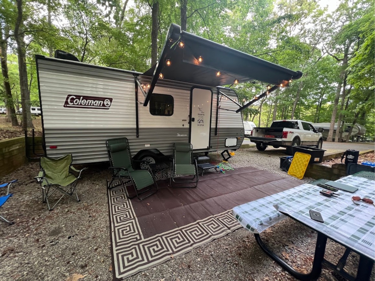2023 Coleman Lantern LT-17B Sleeps 5 - Family-Friendly - Delivery Available