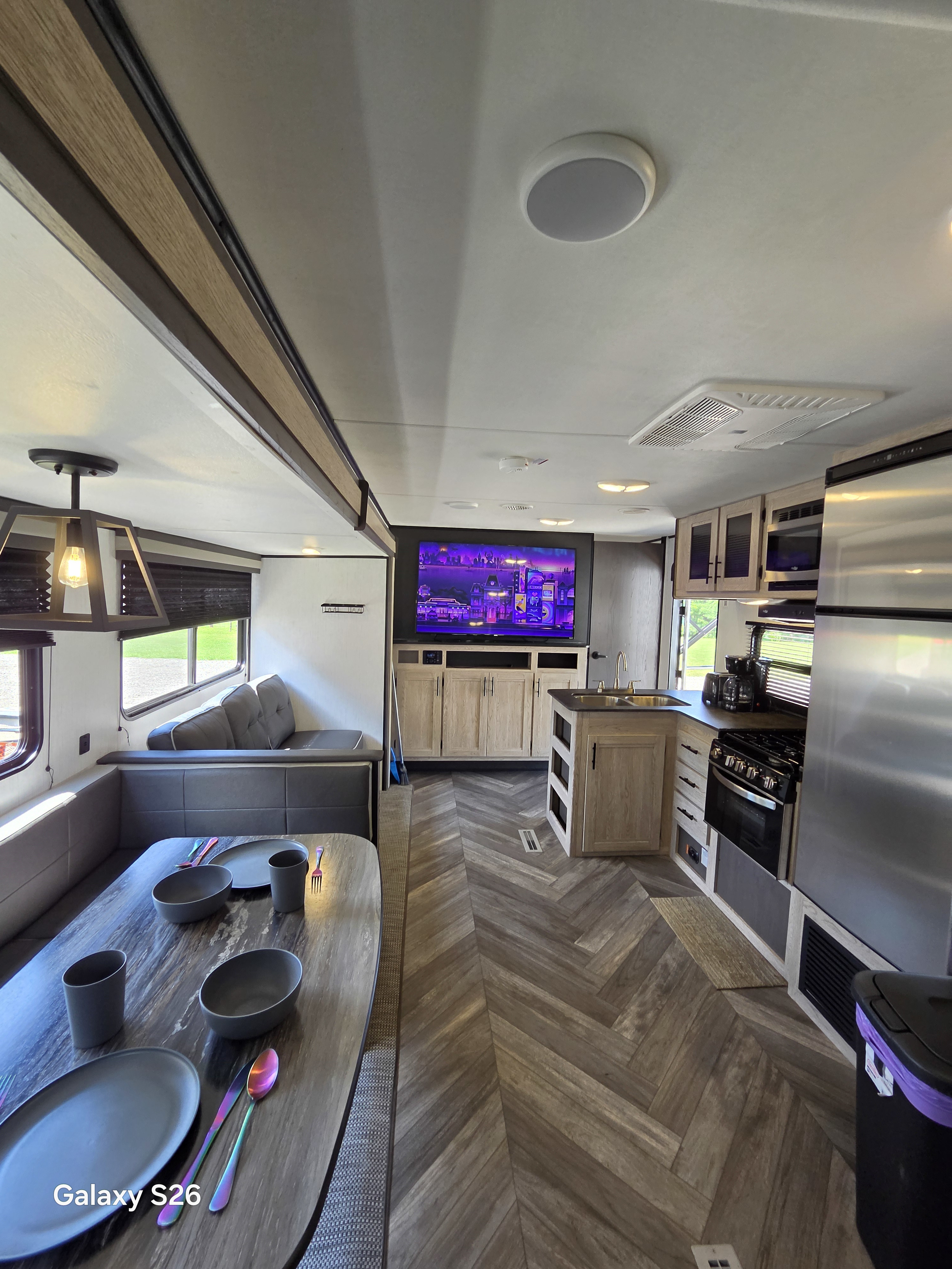 Finger Lakes RV Rentals "Prowler"