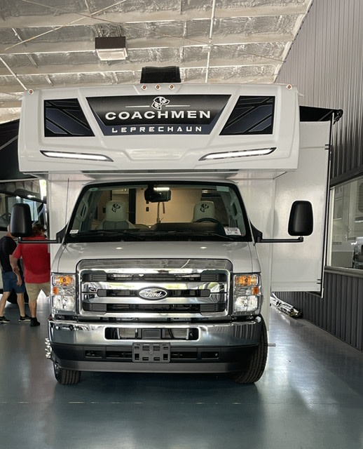2027 COACHMEN LEPRECHAUN 308KB