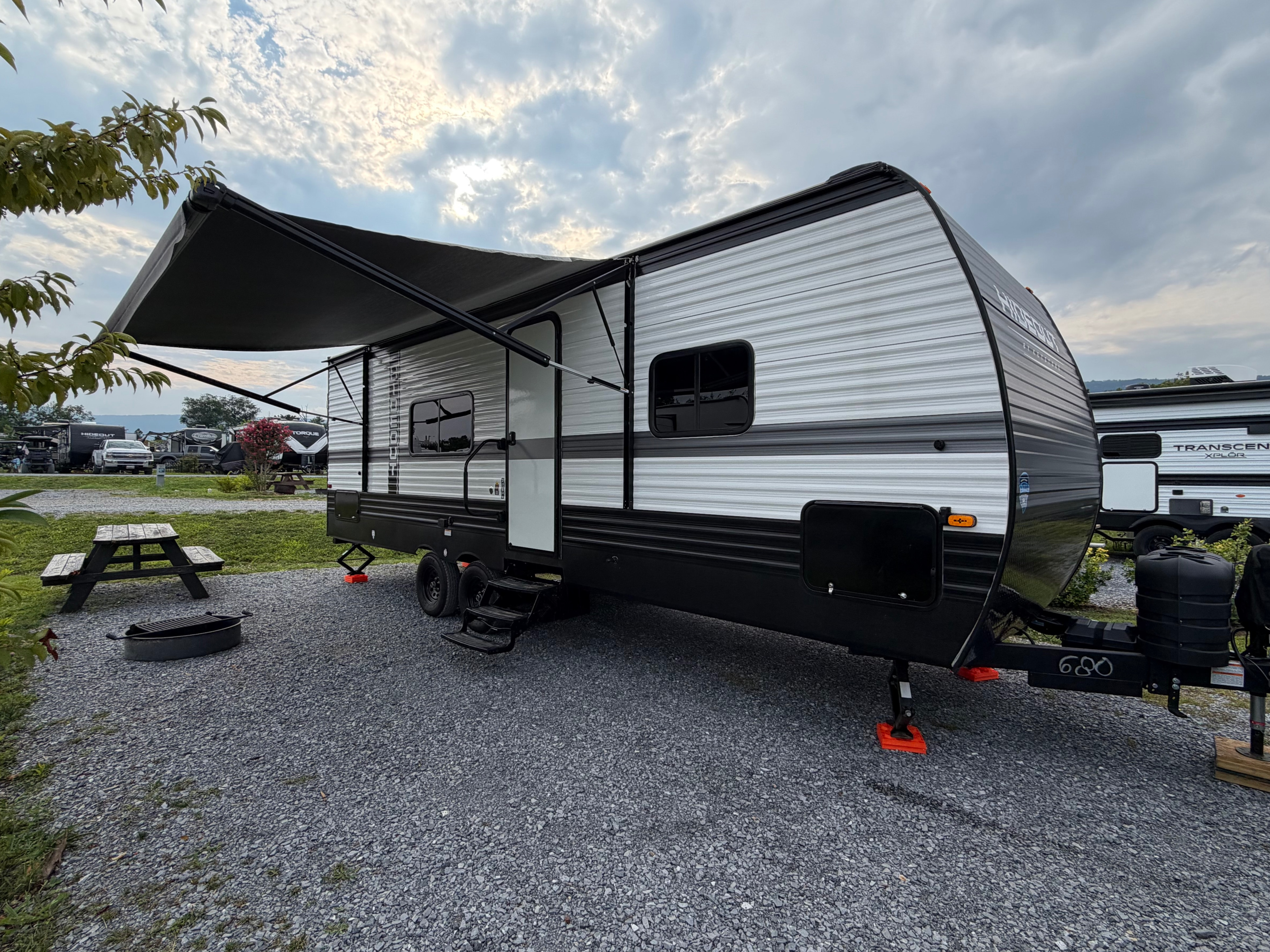 2025 Keystone Hideout 240 FULL SIZE BUNK HOUSE