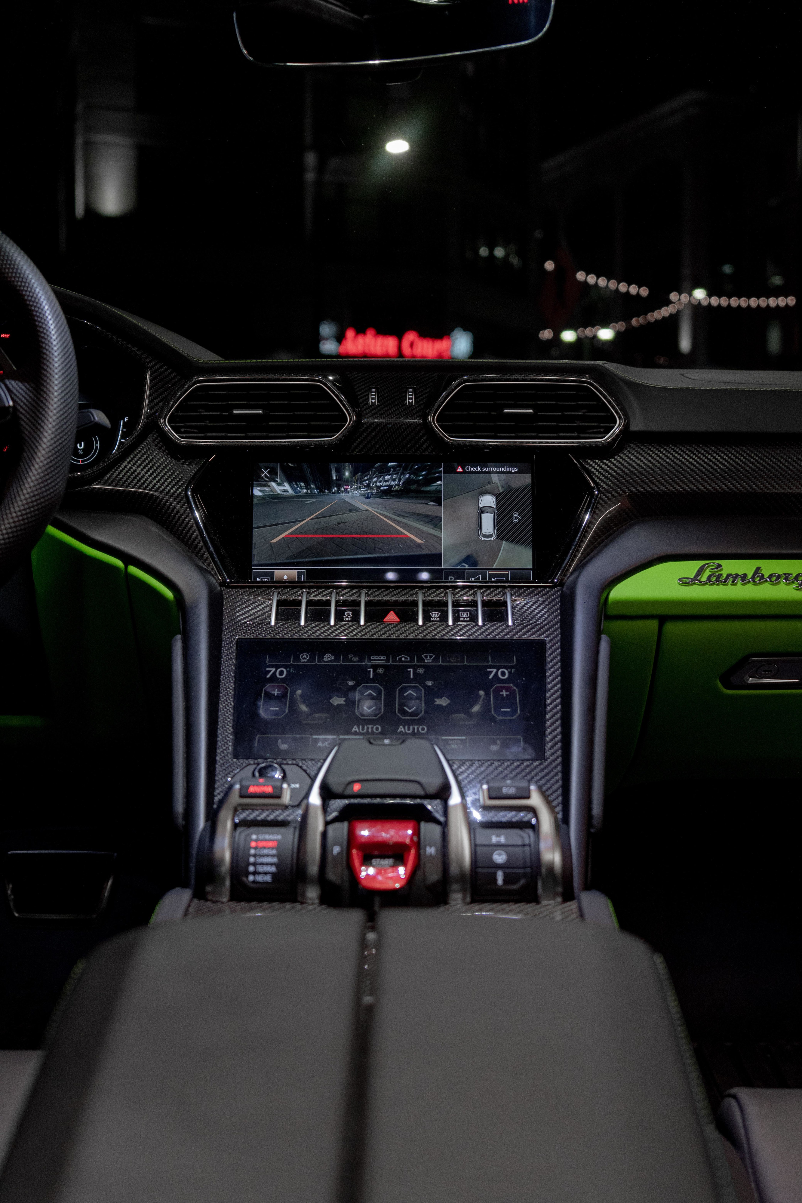 2024 Lamborghini Urus