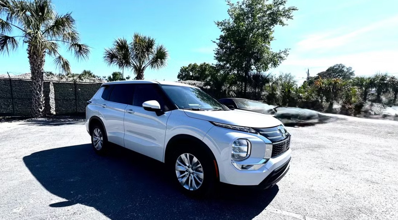 2026 Mitsubishi Outlander