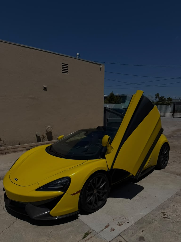2018 MCLAREN 570