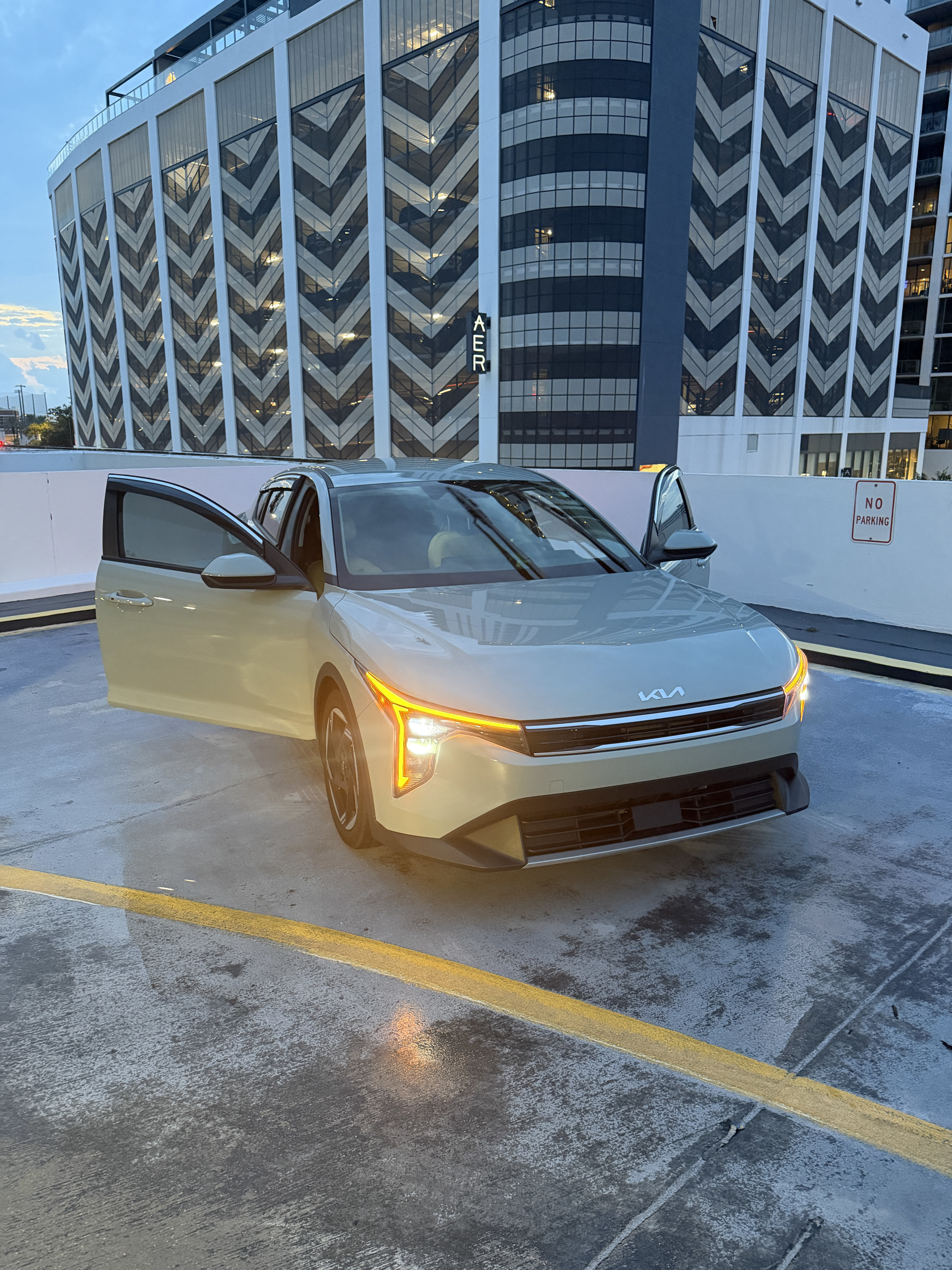2025 Kia K4