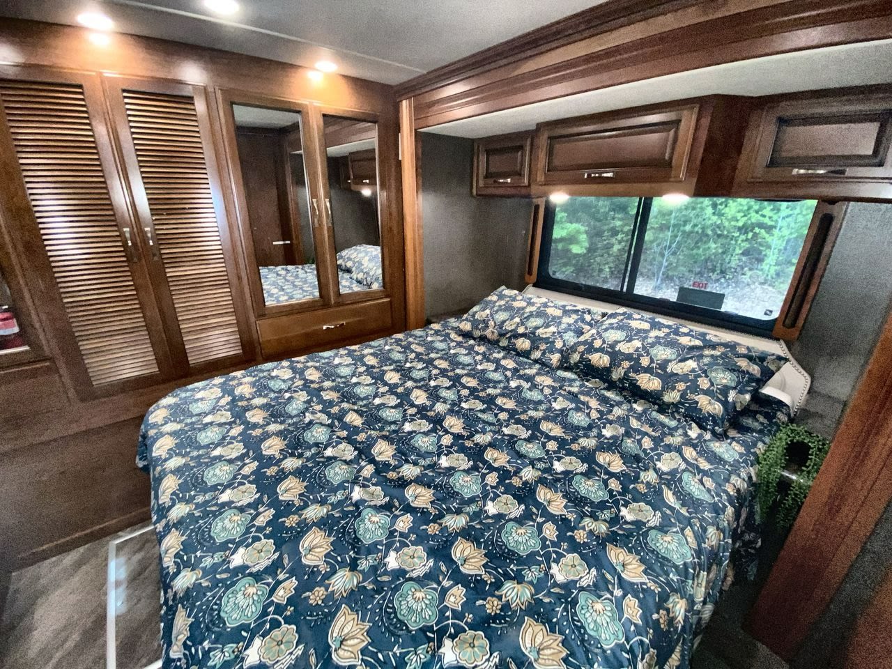 Queen bed