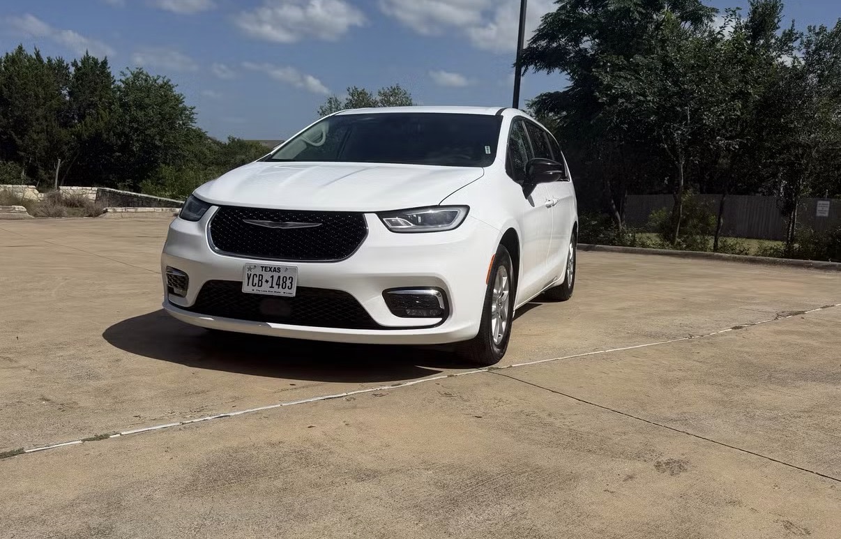 2024 Chrysler Pacifica